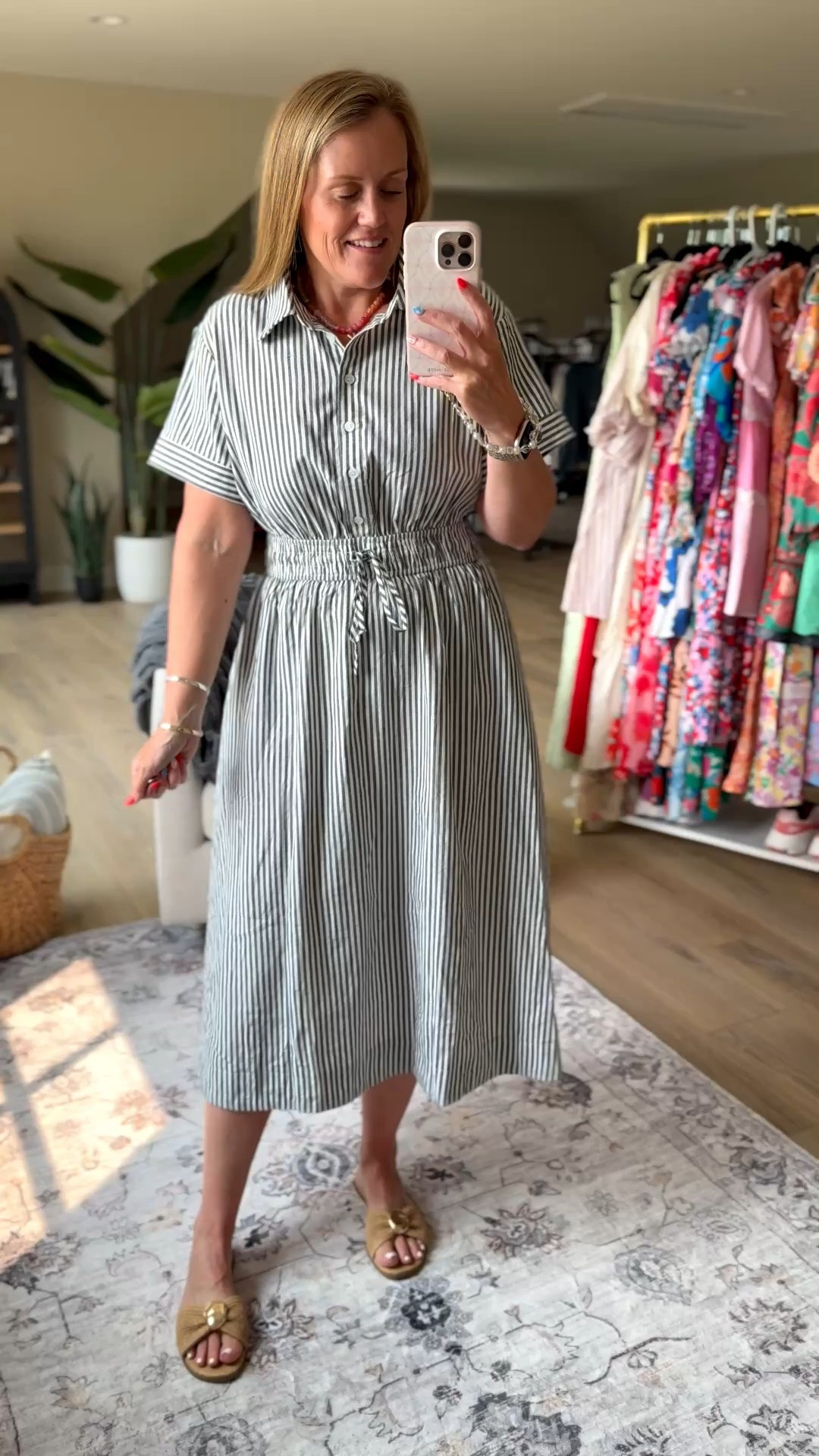 Amazon 
Amazon find 
Amazon dress 
Vacation dress
Vacation finds