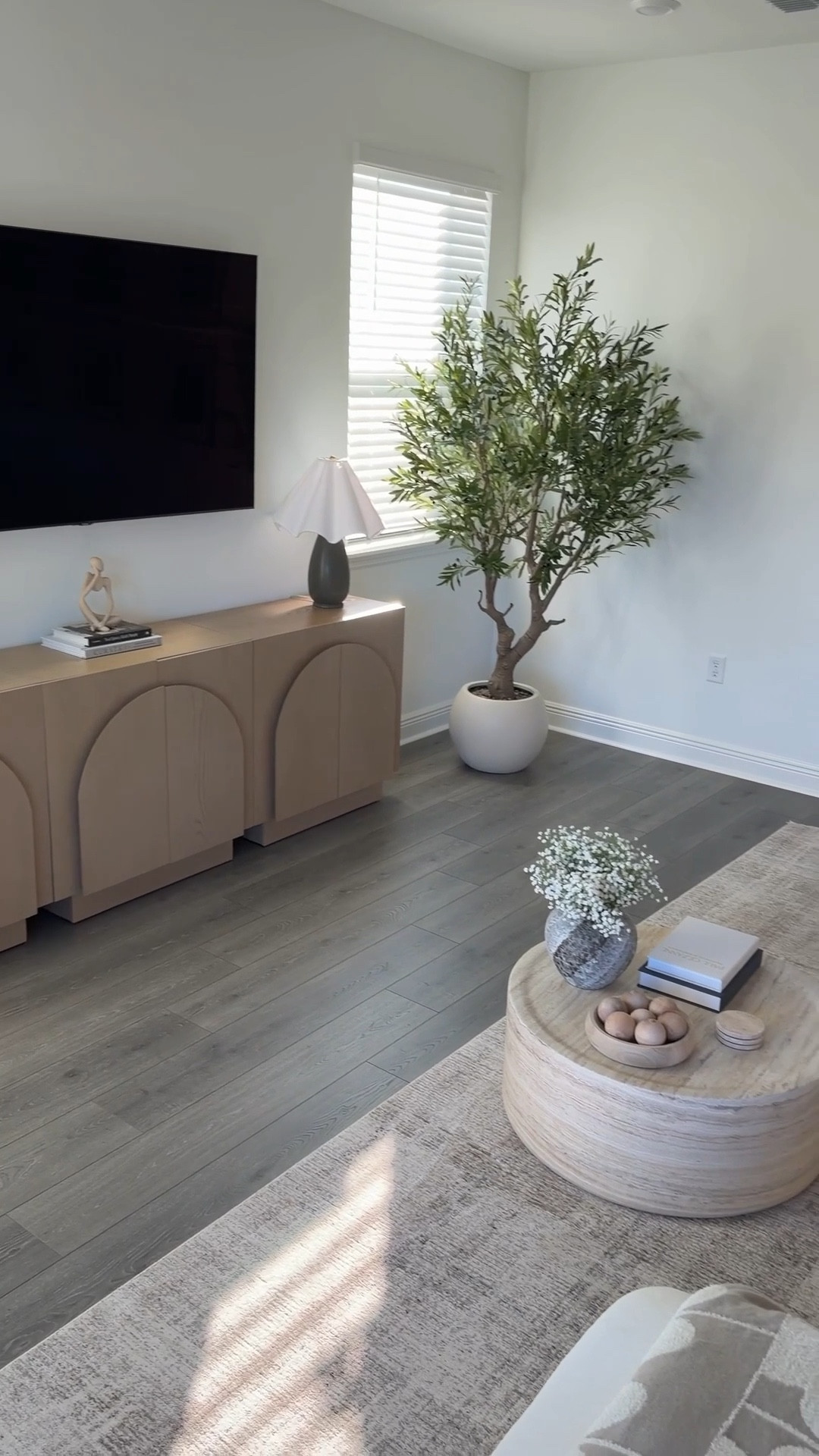 Nothing feels better than an after work reset 🫧🧼✨

#resetroutine #cleanwithme 

#LTKU #LTKHome