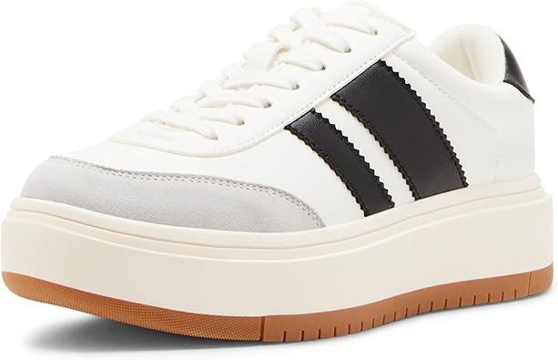 Madden Girl Women's Navida Sneaker | Amazon (US)