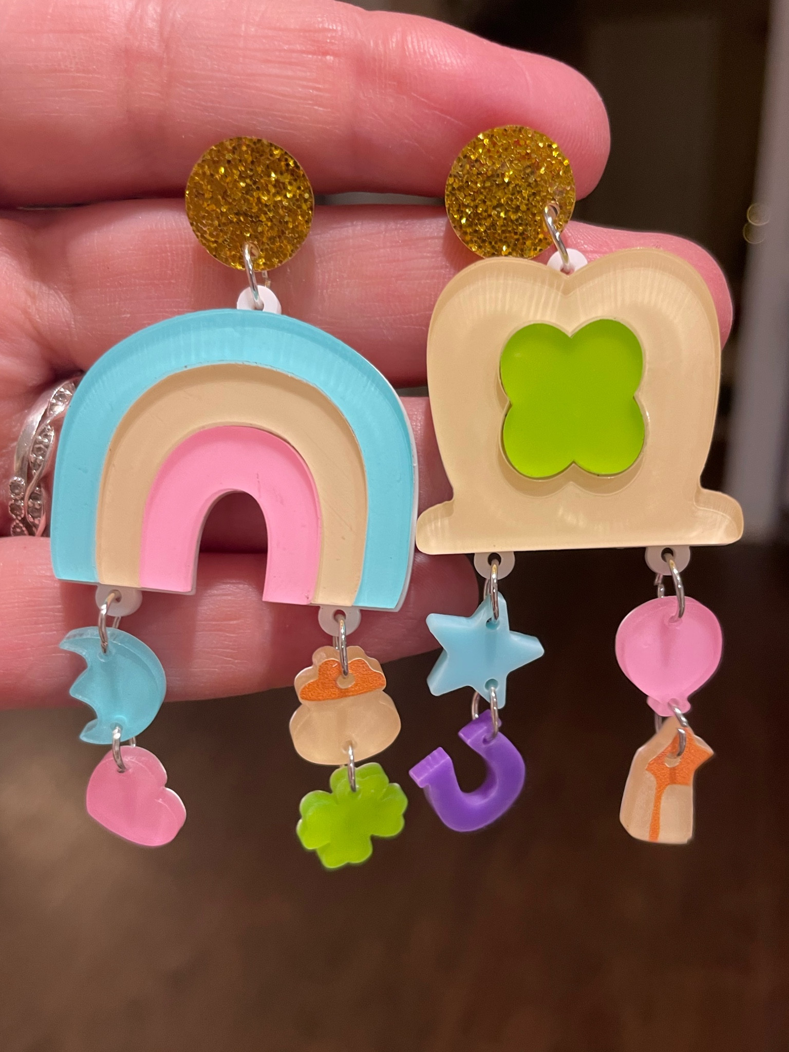 St Patrick’s day
St patties day
St patty’s day
Green
Lucky charms 
Ltkunder25
Fun earrings
Teacher style 
Teacher outfits 

#LTKSeasonal #LTKstyletip #LTKover40