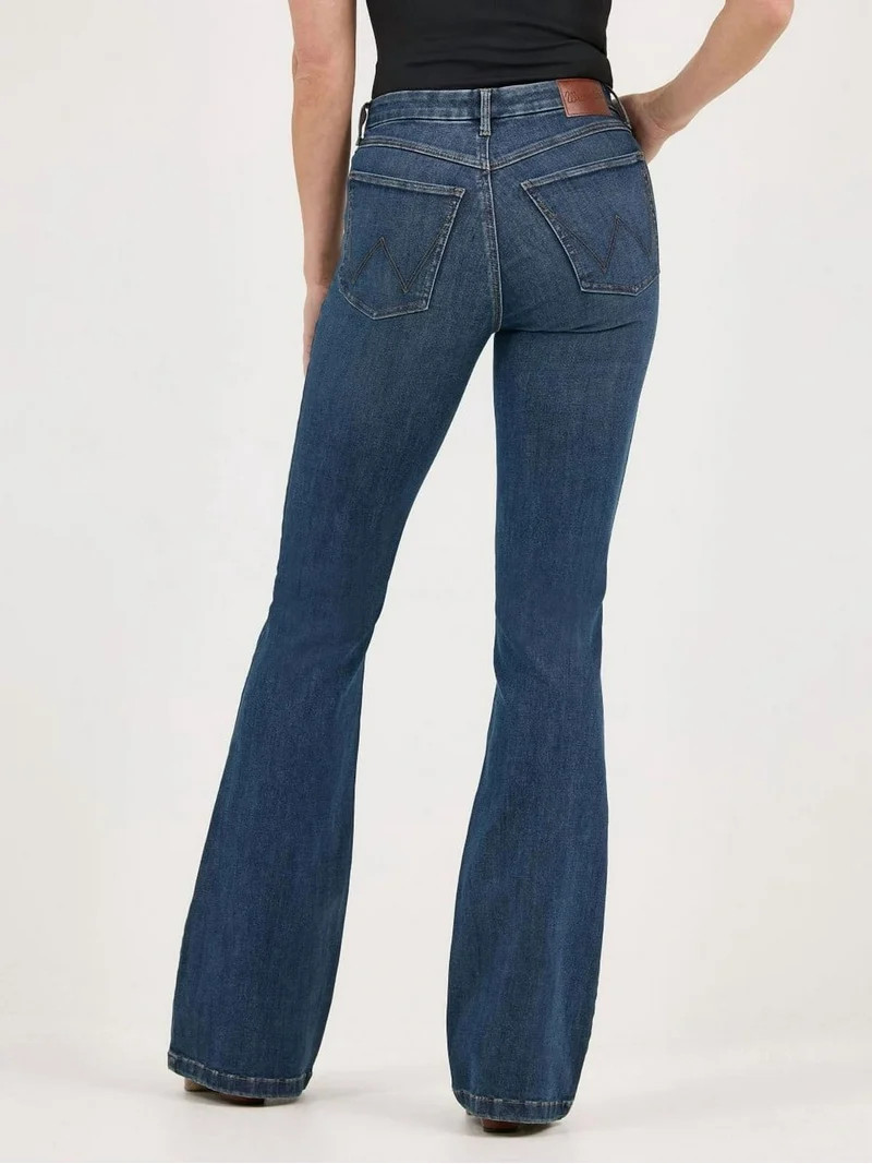 Wrangler Womens   BeSpoke Raelyn Flare Jean 32x34 Denim | Walmart (US)