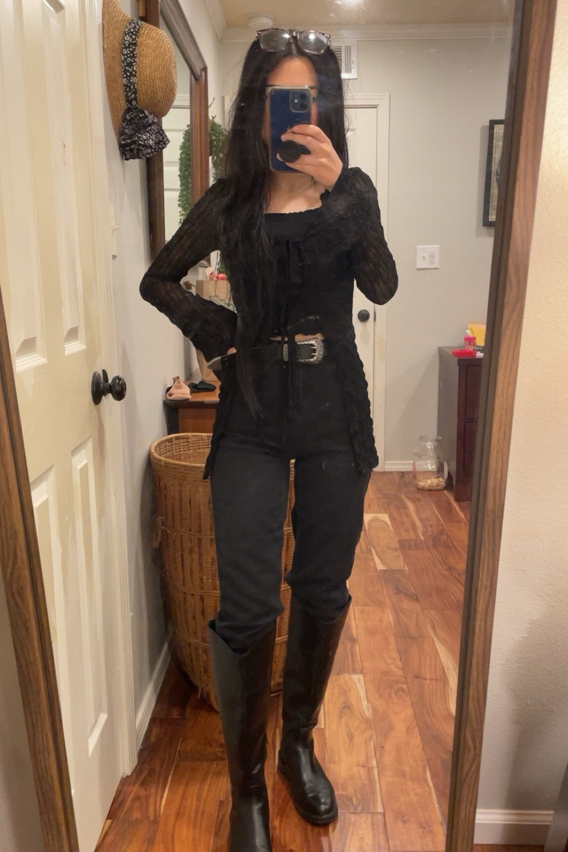 All black outfit 🖤