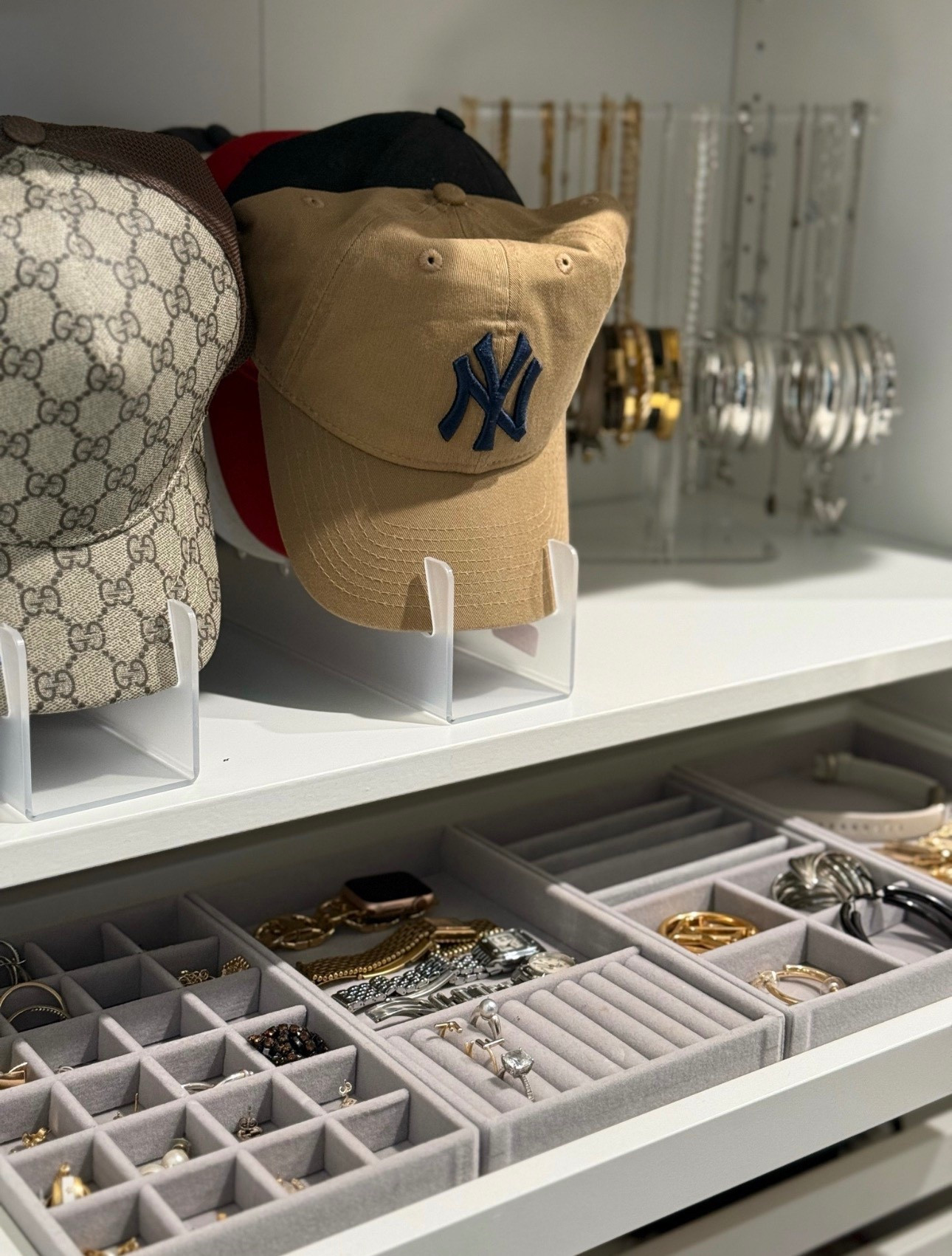 Closet organization!

Jewelry 
Hats 
Organization 
Amazon 


#LTKdayinmylife #LTKOver40 #LTKHome