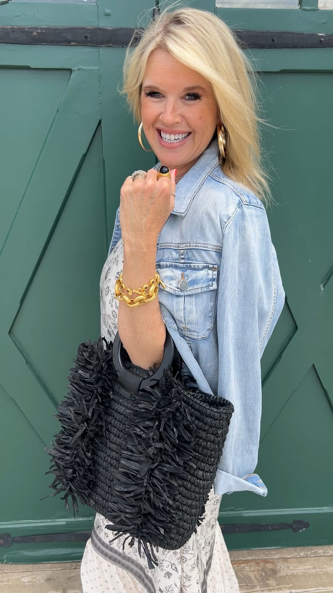 It has pockets🖤🖤🖤

— One Dress✔️ Two ways—

Take this daring Eco-friendly Summer Dress by @reistorlife @shop.reistor  From Day to Night, with just 2 little tweaks 

For Day wearing a straw hat adds a little summer flair, for night remover the hat and add a denim jacket….


Reistor makes beautiful timeless  & sustainable clothing that is soft on the skin, easy to wear, lightweight and perfect for Summer. 

#LTKOver40 #LTKStyleTip #LTKTravel