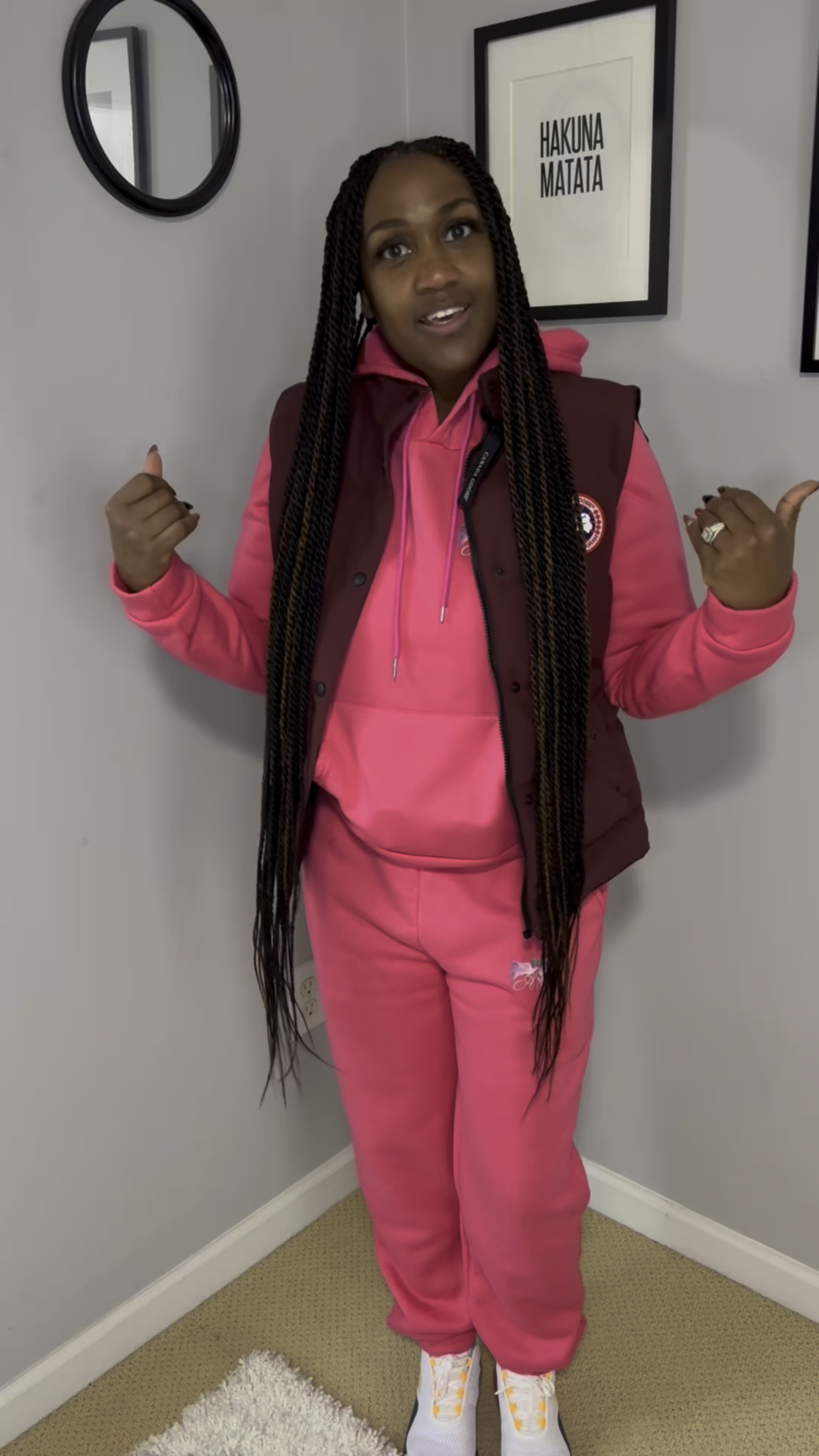 Good Day and good attitude with all gratitude for another day of life.  Check out this amazing jogger from an entrepreneur who is continuing her daughter’s vision after she passed away.  

https://www.facebook.com/share/1DocQjnhrz/?mibextid=LQQJ4d

#LTKFitness #LTKOver40 #LTKActive