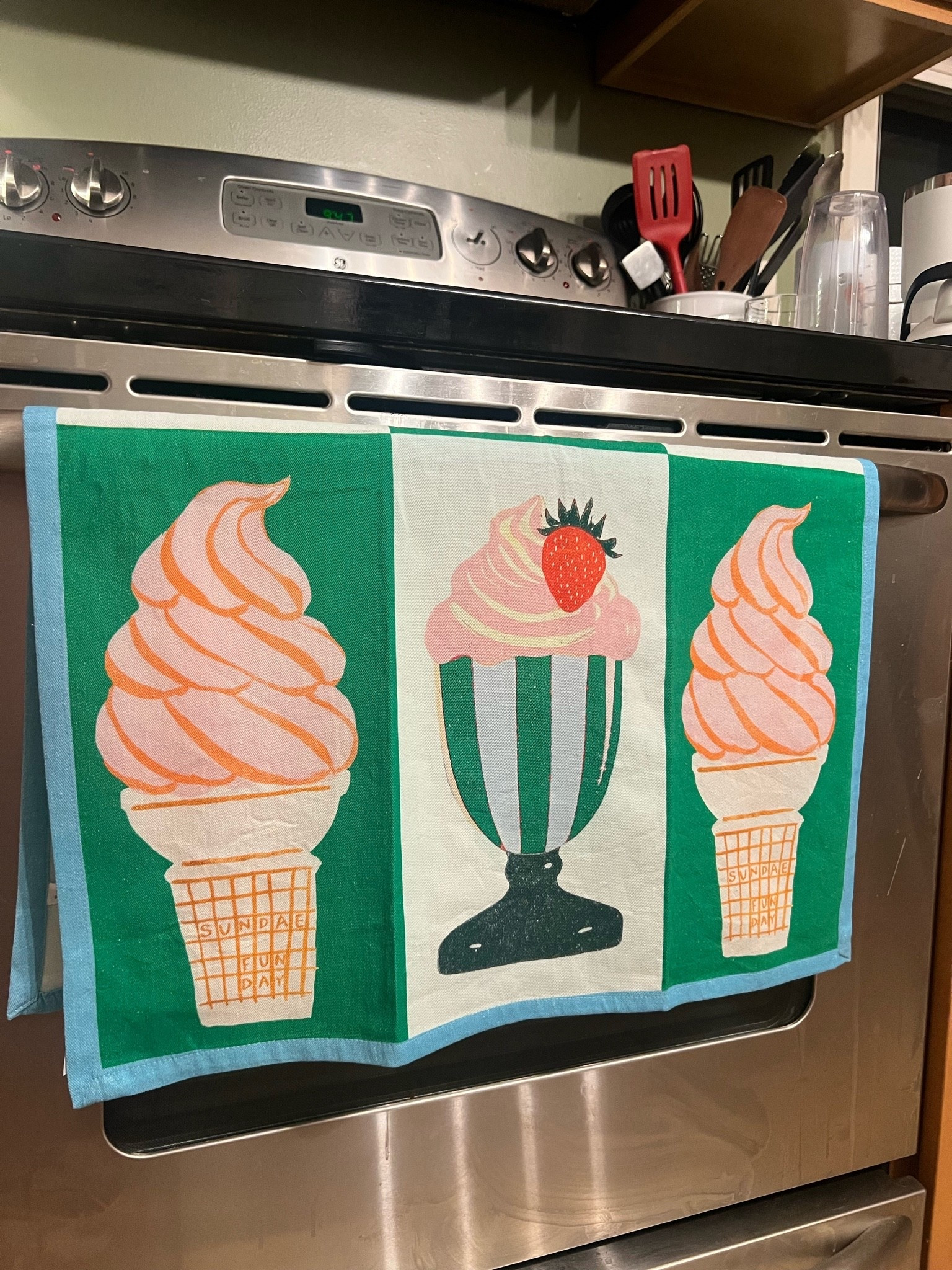 Obsessed w this decorative dish towel @Anthropologie

#LTKSeasonal #LTKSaleAlert #LTKHome