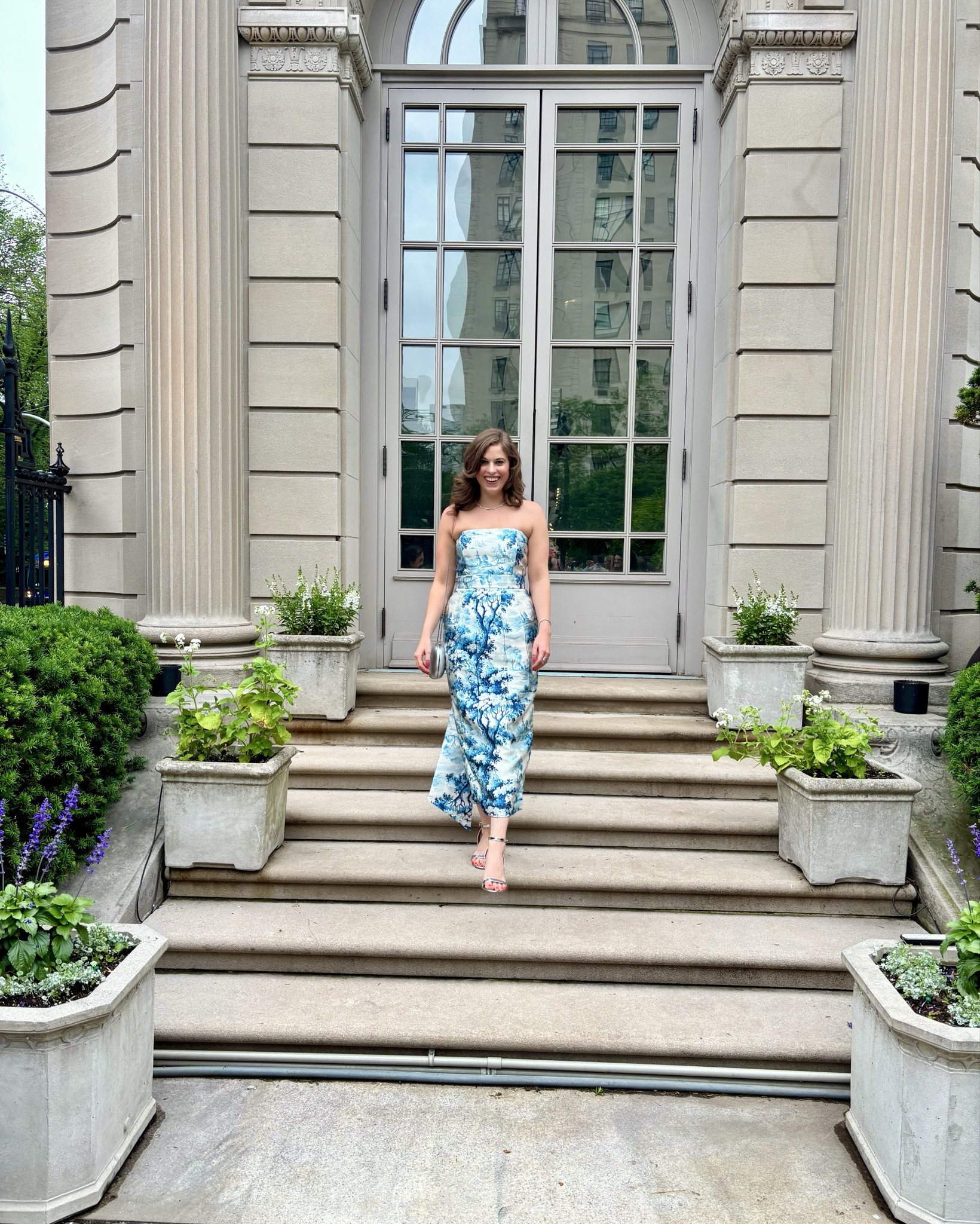 Meet the summer formal dress that brings the bow, the drama, and all the garden party magic 💙
I wore this stunning piece to the @frickcollection’s Garden Party—because when the soirée is this elegant, your look should match the moment. This elegant black tie-approved dress features a detachable oversized bow (we love a versatile statement!) that makes an entrance whether styled in front or flowing from behind.

It’s the perfect dress for upscale summer events, black tie weddings, cocktail parties, or any occasion that calls for a head-turning formal look. I paired it with silver metallic heels and a sleek evening clutch for a polished, elevated finish. #weddingguestdress #formalsummerdress #floraldress #statmentdress #ltksummerstyle

#LTKSeasonal #LTKWedding #LTKShoeCrush