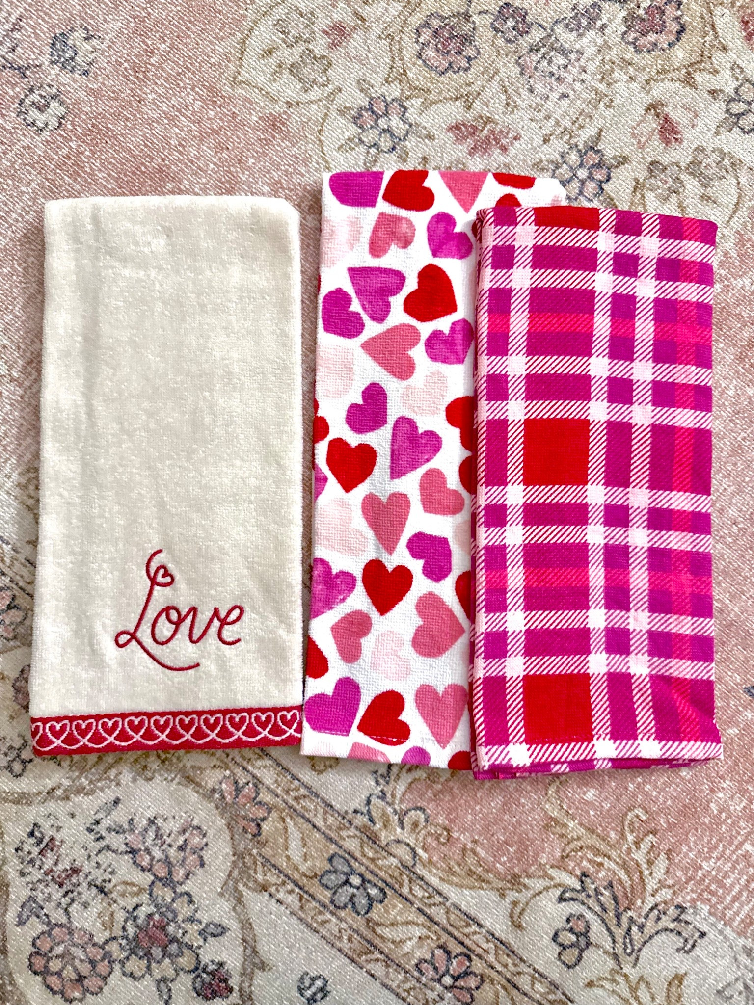Valentine’s Day towels from Kohl’s on sale. Thee are so cute to add a touch of love to your home. 

#LTKHome #LTKSaleAlert #LTKSeasonal