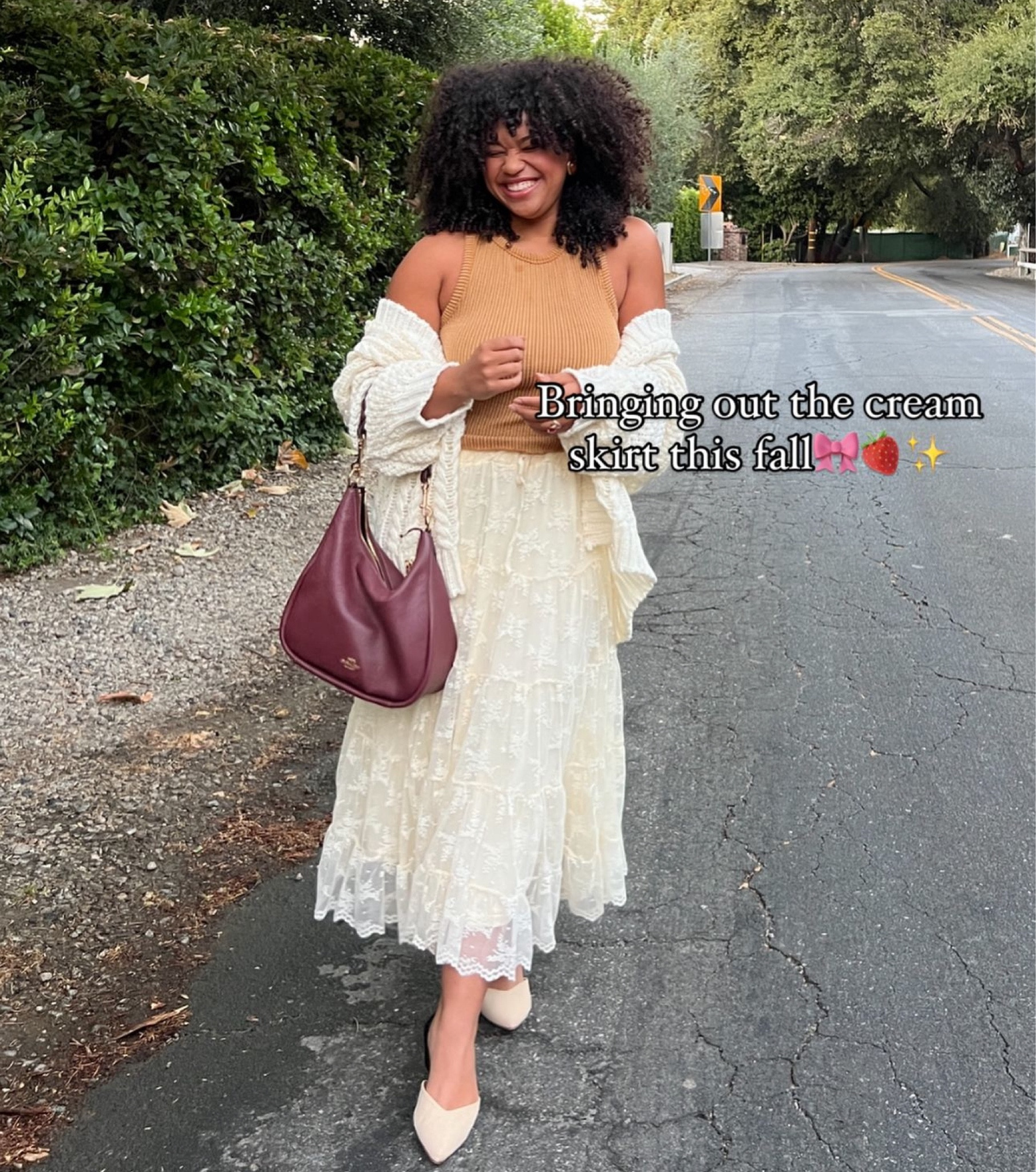 A fall outfit I LOVE right now!

Lulus fall outfit 
lulus cream skirt
cream lace skirt for fall
coach hobo bag

#LTKFindsUnder100 #LTKSeasonal #LTKFallSale