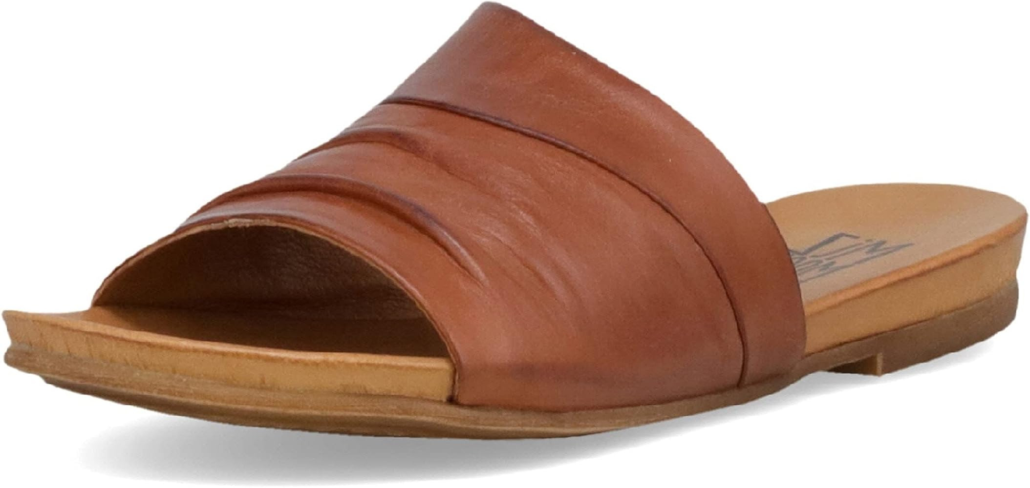 Miz Mooz Aria Women's Comfort Sandal | Amazon (US)