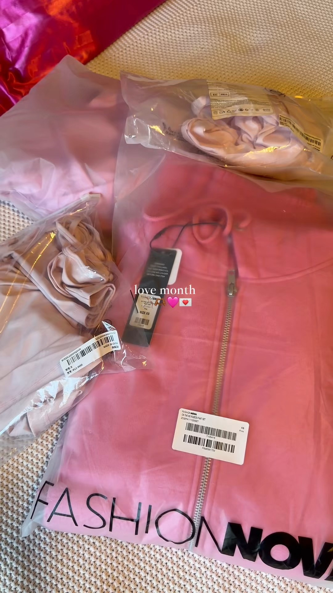 so girl coded 💌😍🎀 

pink is for sure the color for a love month! 
@Zara has such amazing quality I love everything about their pieces! Fashion nova has the cutest two piece sets for such affordable prices under $100 

gray marl set | 4174/816/803
low rise jeans| 8727/022/445
jewel pink top| 6050/005/620 