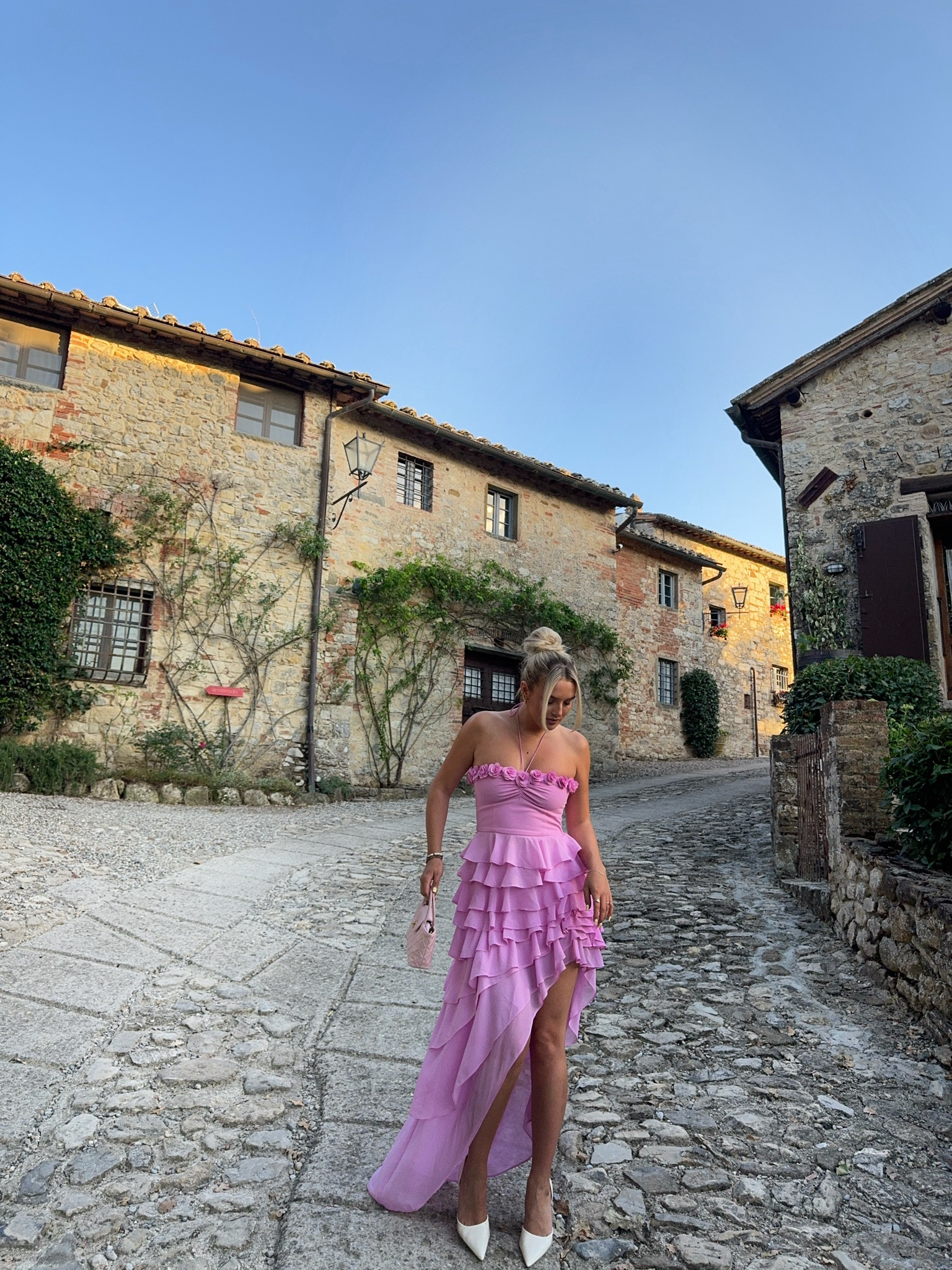 Tuscan nights 🎀🌸🕊️

#LTKuk #LTKstyletip #LTKluxury