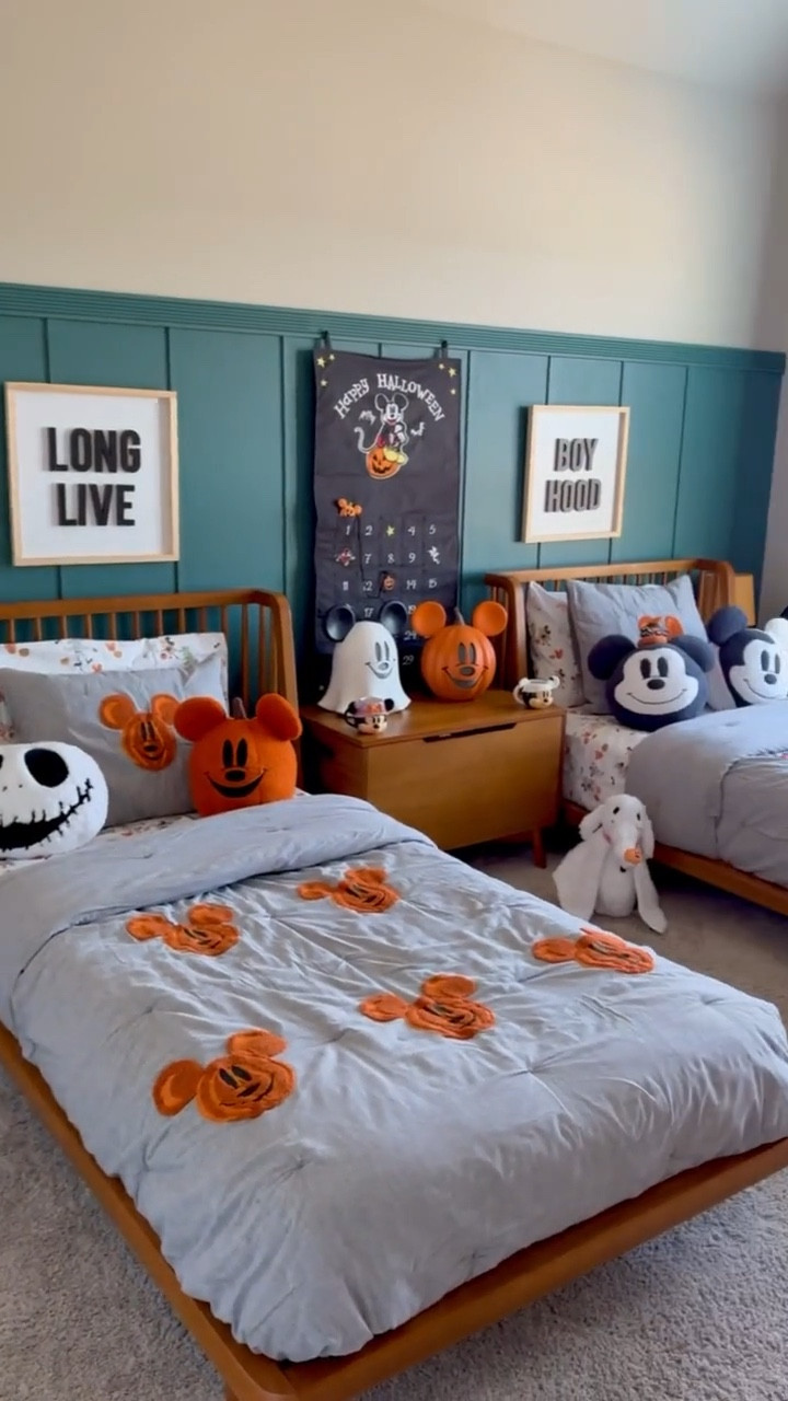 Spooky boys room makeover with Pottery Barn Kids

#LTKHome #LTKHalloween #LTKKids