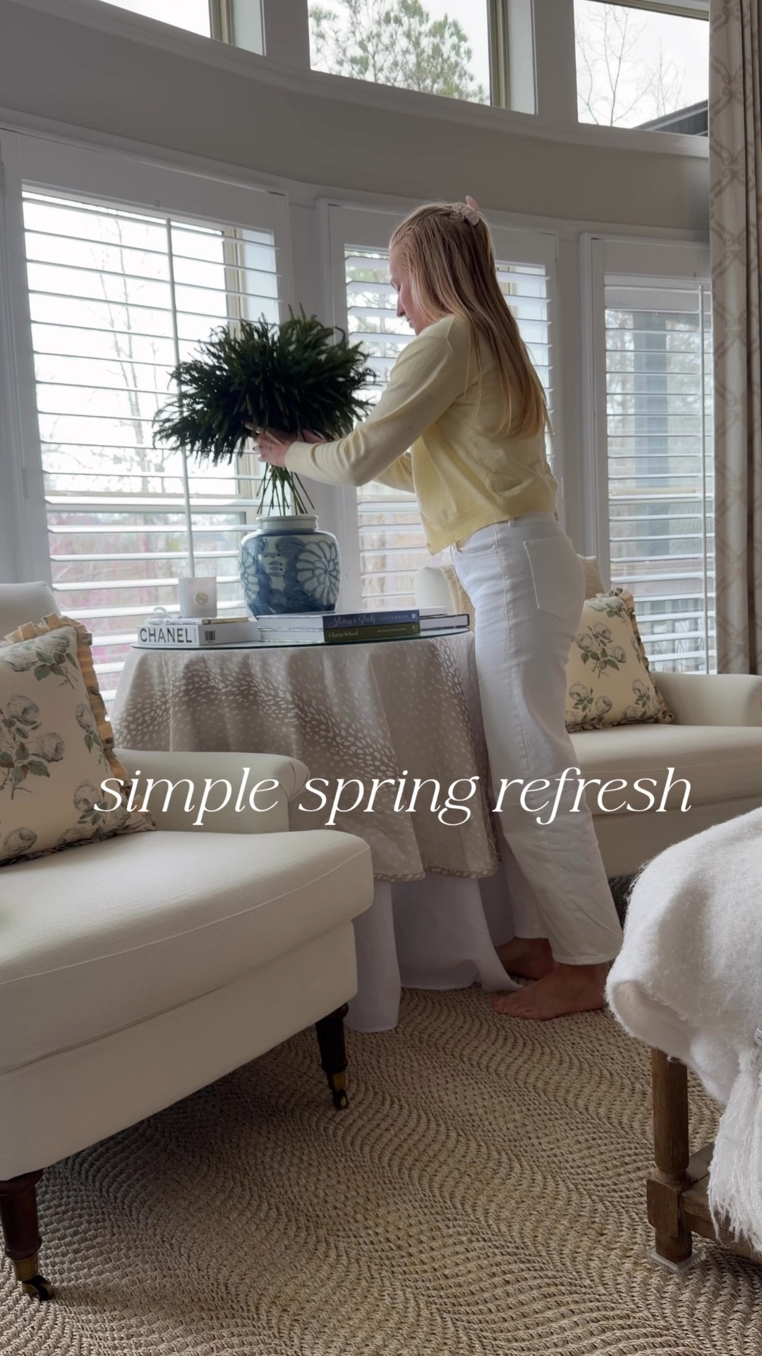 I’ve used these faux tulips for 3 years and they’re so realistic! I have them on my Easter table too. I also have some faux hydrangeas I love too

Spring home refresh // spring decor / living room decor // southern home decor 

#LTKHome