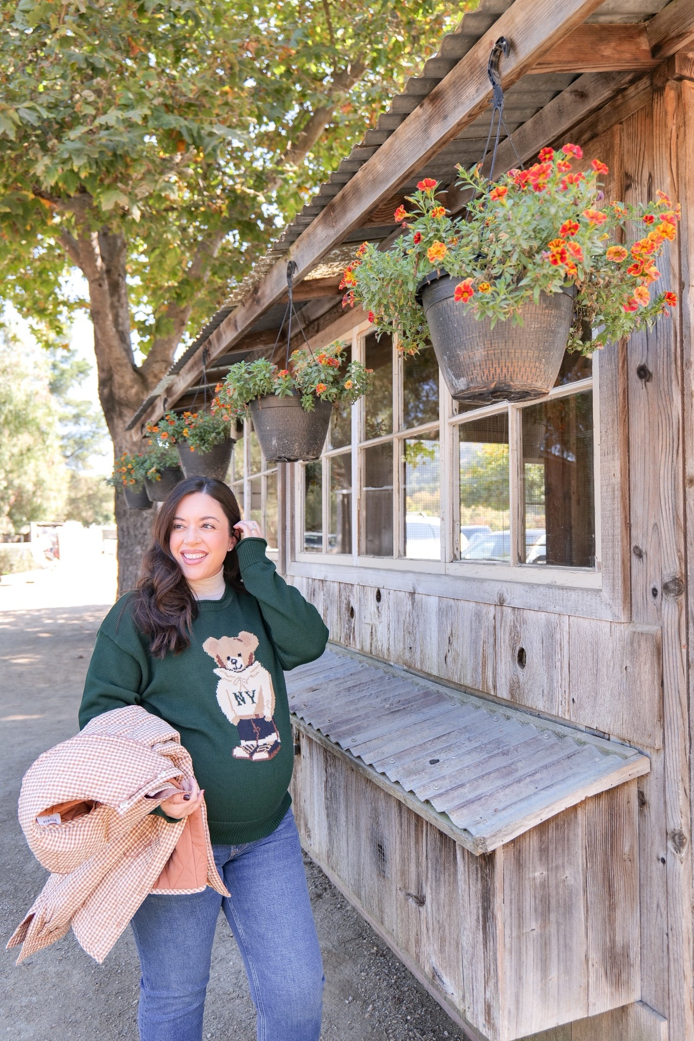 Dress the bump maternity style. Maternity jeans and everyday sweater sizing up 1

#LTKBump #LTKHoliday