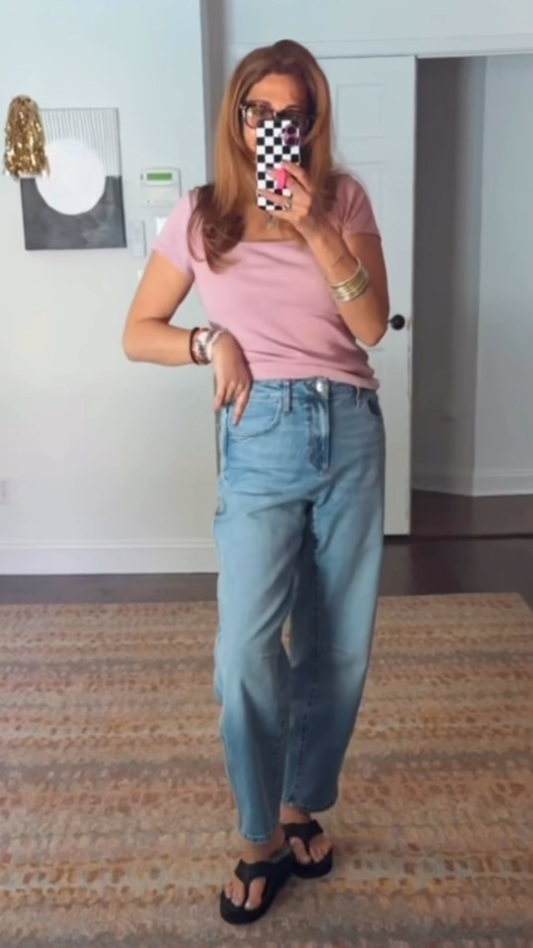 I might be the last one to arrive to the barrel jean party but here I am! What do you think of this fit?
Follow Write Sarah Honey and shop look! 

#OOTD #ConfidenceBoost #StyleInspo #FashionMood #OutfitOfTheDay #ViralStyle #ForYou #GlowUpEnergy

#LTKootd #LTKSaleAlert #LTKdayinmylife