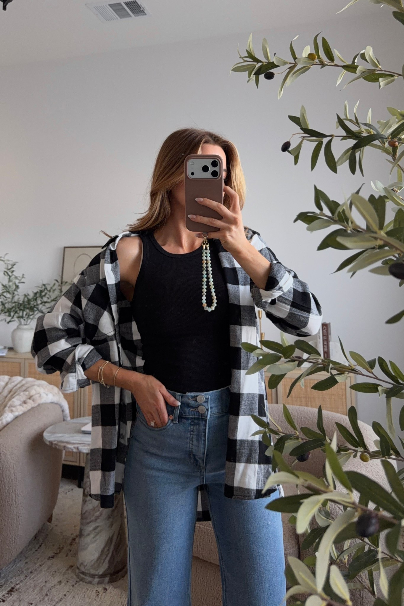 flannel: small // tank: xs // jeans: 0 