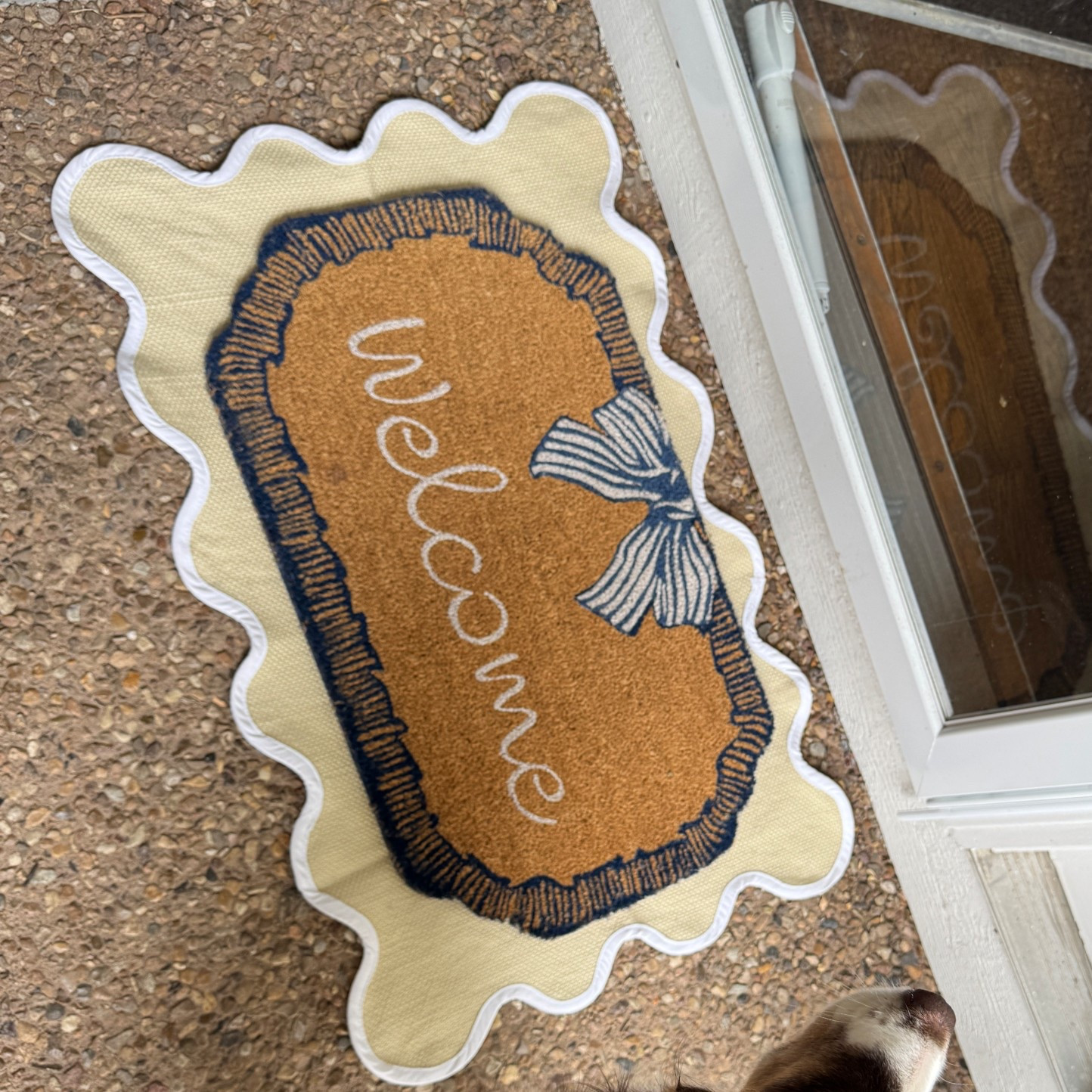 The cutest spring/summer rug, both for under $30! 


#LTKHome #LTKSaleAlert
