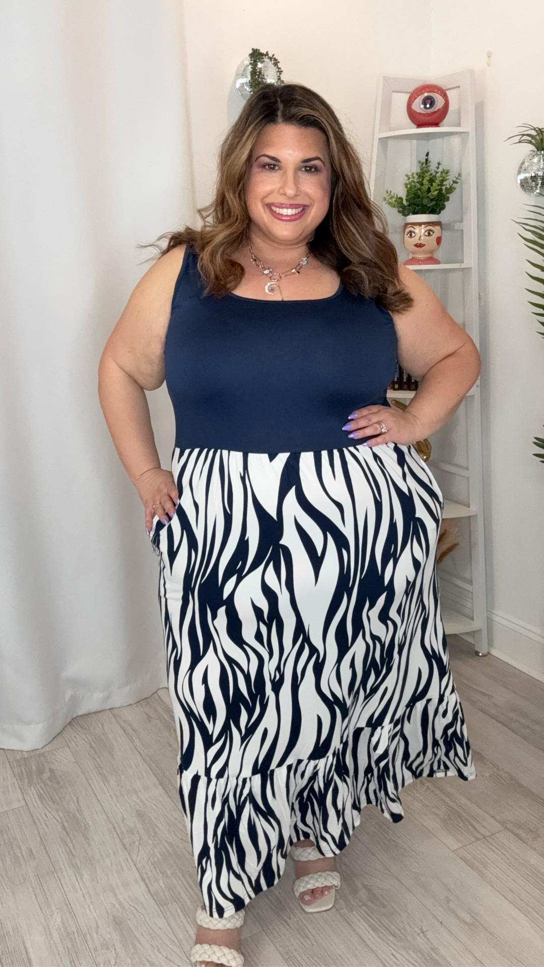This comes in many color options 

#LTKootd #LTKPlusSize