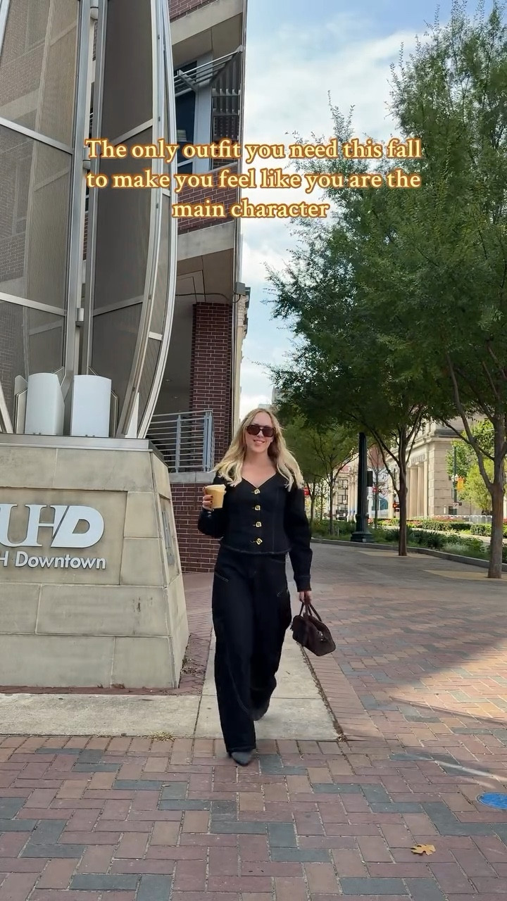  

You are already the main character but you also need this denim outfit 😅🤩 

#shopmicas #micasgal #houstoninfluencer #fashionstyle #casualoutfitideas #fallfashiontrends #everydaystyle 

Denim on denim outfit, fall outfit, Houston downtown ootd

#LTKSeasonal #LTKStyleTip #LTKHoliday