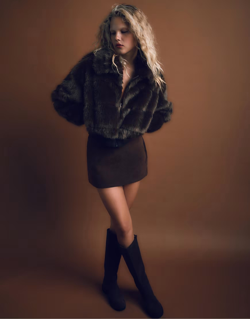 Stradivarius Faux fur bomber jacket with zip in brown | ASOS (Global)