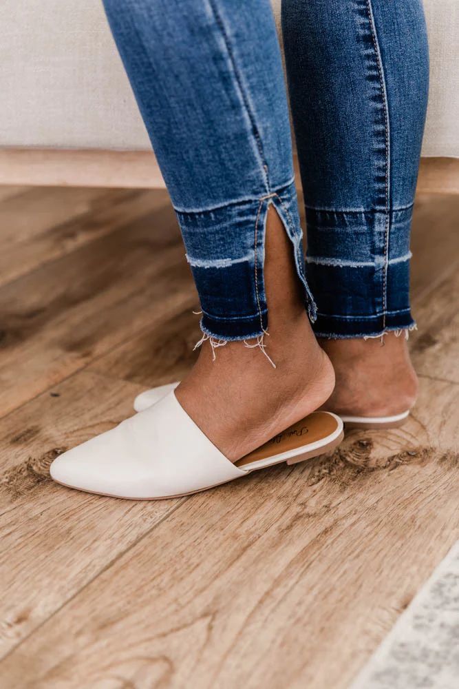 The Emma Mules Off White FINAL SALE | The Pink Lily Boutique