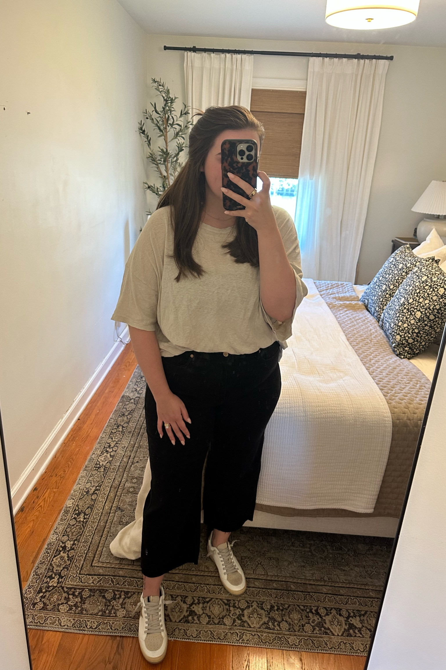 swore off denim until I found Judy Blue and Risen Jeans!🙌🏼 the stretch on these is incredible- feel’s like i’m wearing leggings!

#LTKmidsize #LTKstyletip #LTKfindsunder100