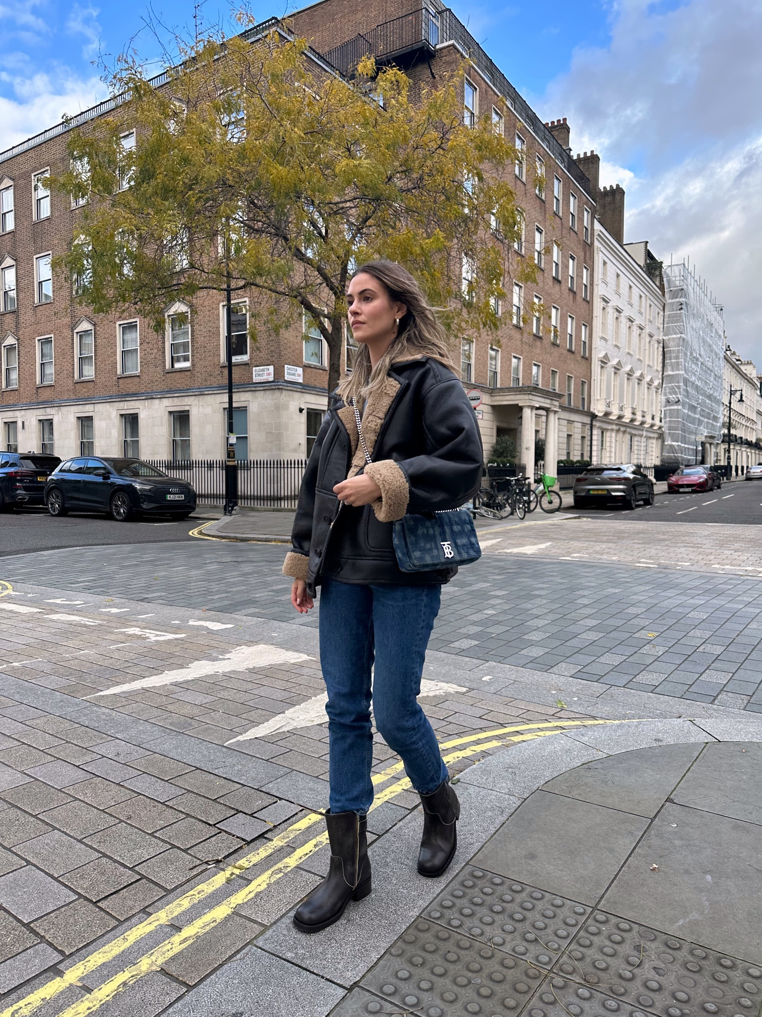 Cosy winter look. I LOVE this jacket. Feels so expensive 🐻 

#LTKstyletip #LTKshoecrush #LTKSeasonal