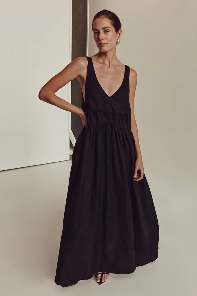 ARLO BLACK V NECK LINEN MAXI DRESS | DISSH