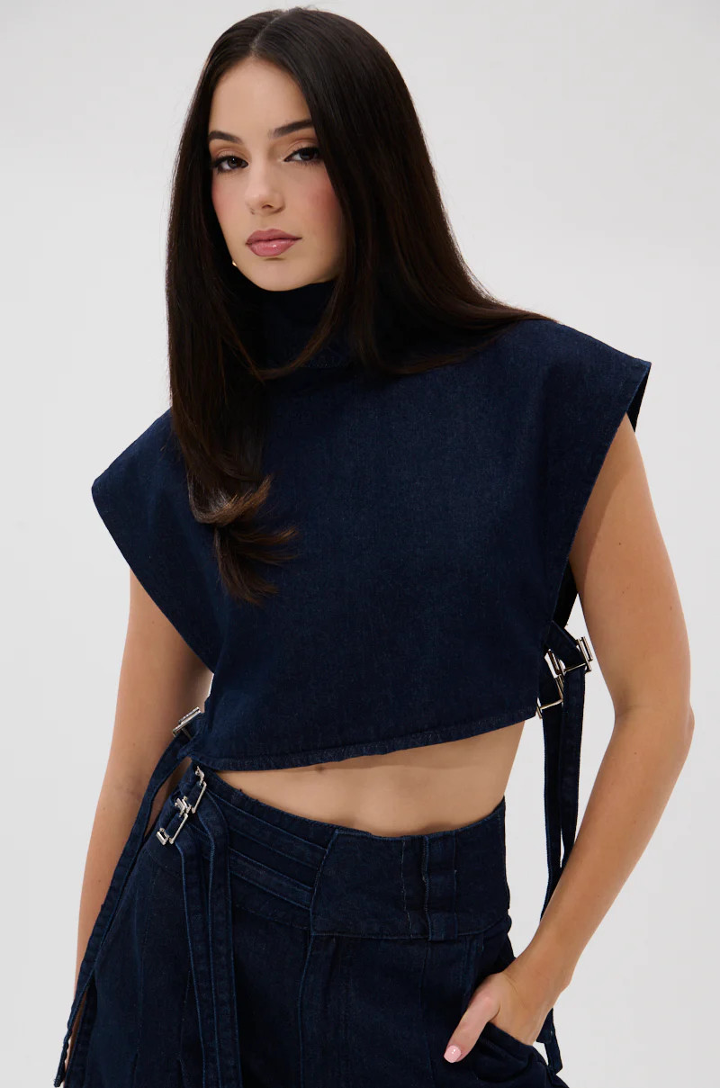 YOU A REAL ONE DENIM BLOUSE | AKIRA