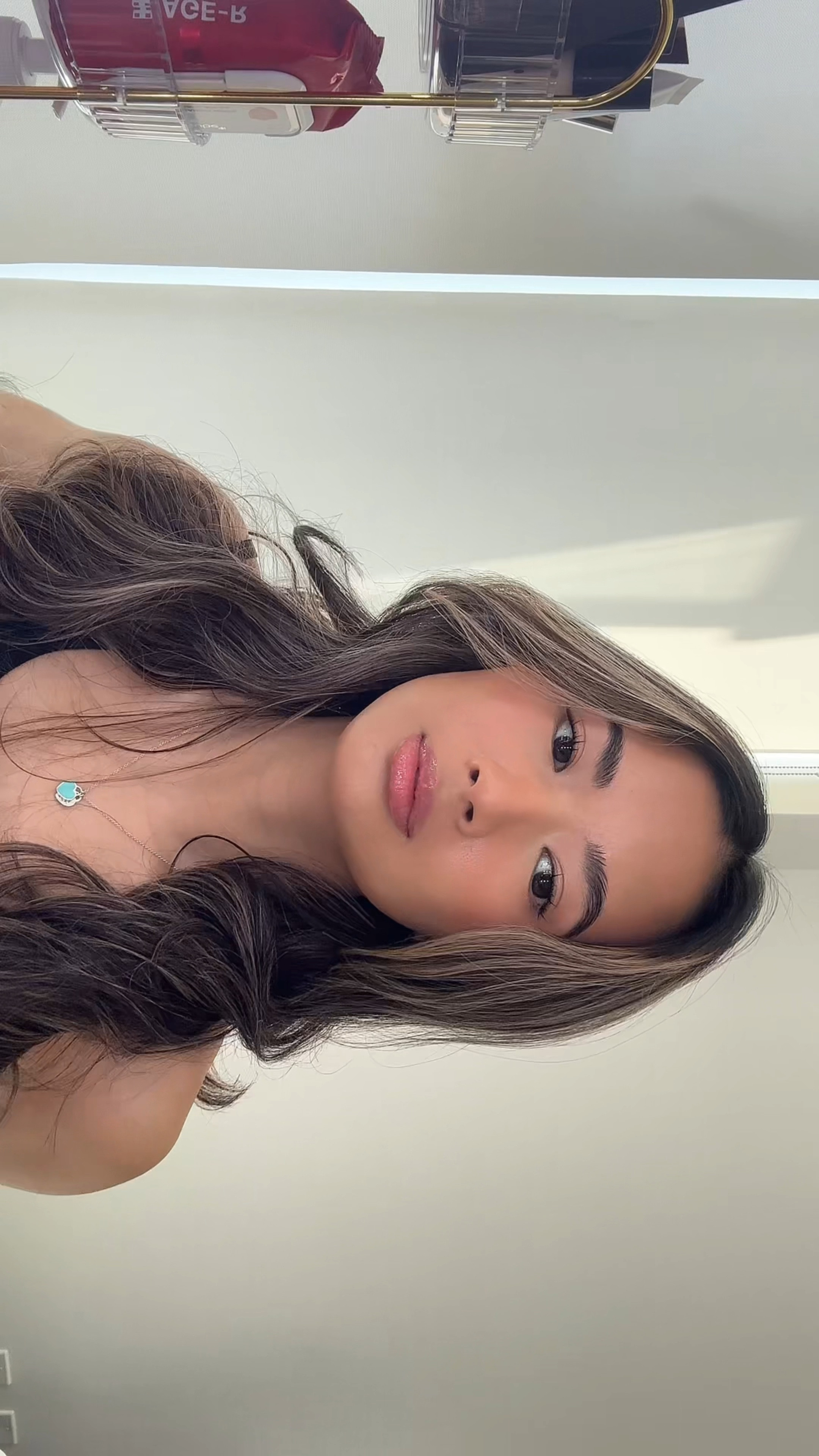 get ready with me / makeup routine 🎀

#LTKbeauty #LTKstyletip #LTKfindsunder50