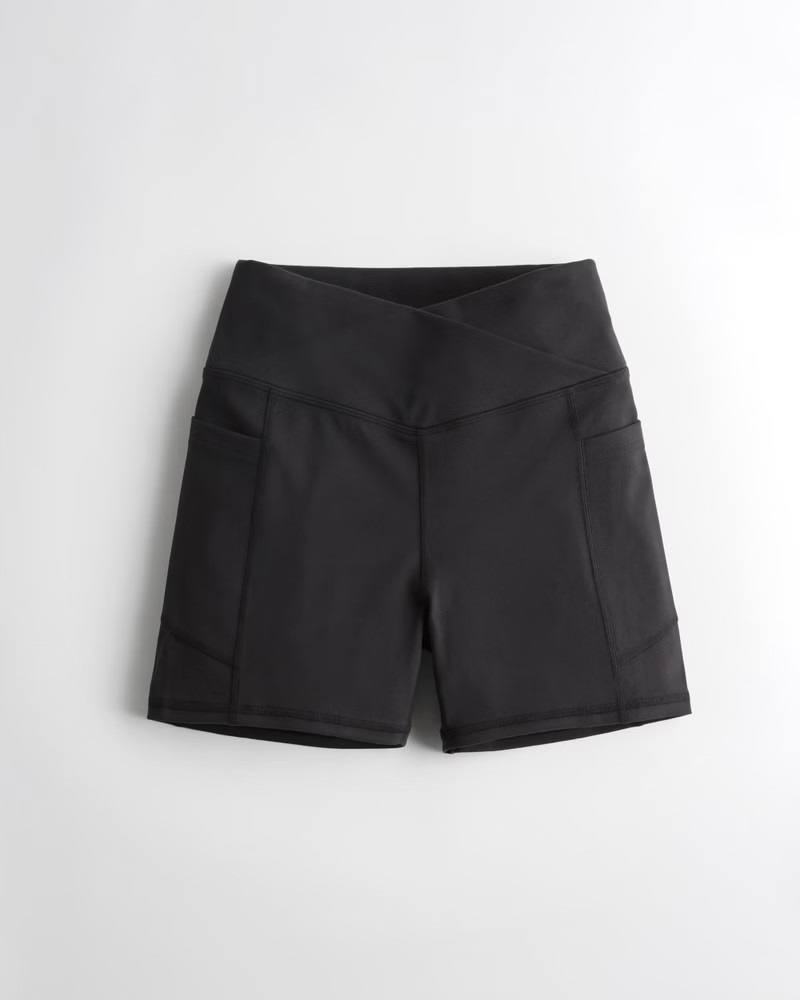 Women's Gilly Hicks Go Recharge Wrap Shortie 3'' | Women's Activewear | HollisterCo.com | Hollister (UK)