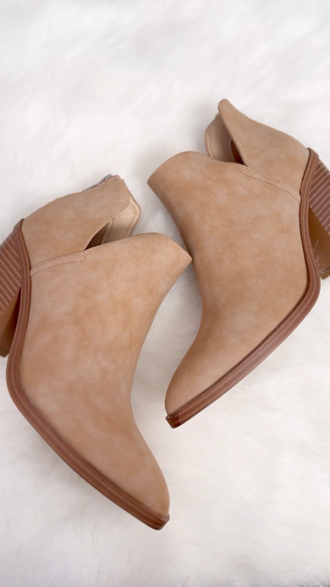 Amazon find | fall booties | Amazon fashion finds | fall fashion | fall fashion find | booties | boots | 

#LTKFind #LTKSeasonal #LTKunder50