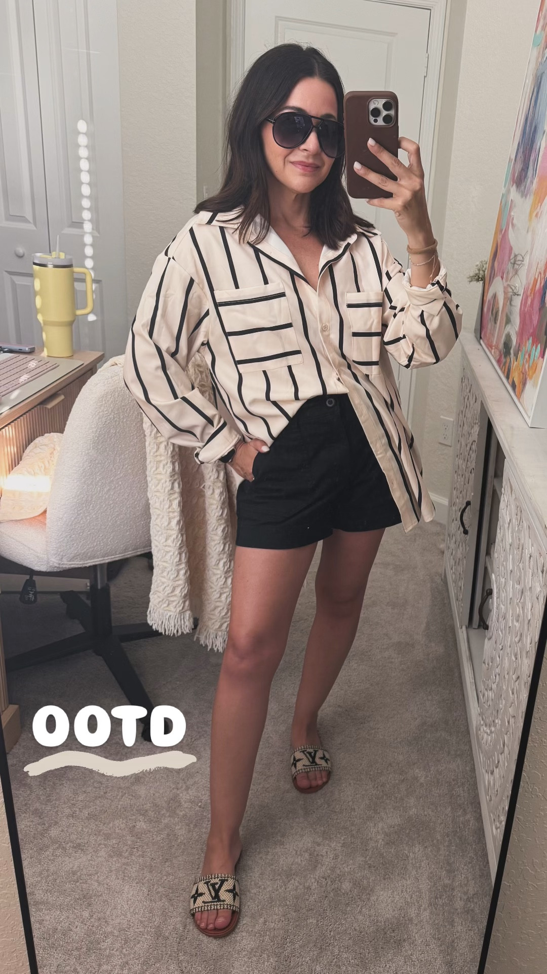 Amazon finds - casual beach outfit - lunch date - date outfit - black khaki shorts - LV slides - comfortable shoes - spring casual outfits 

#LTKootd