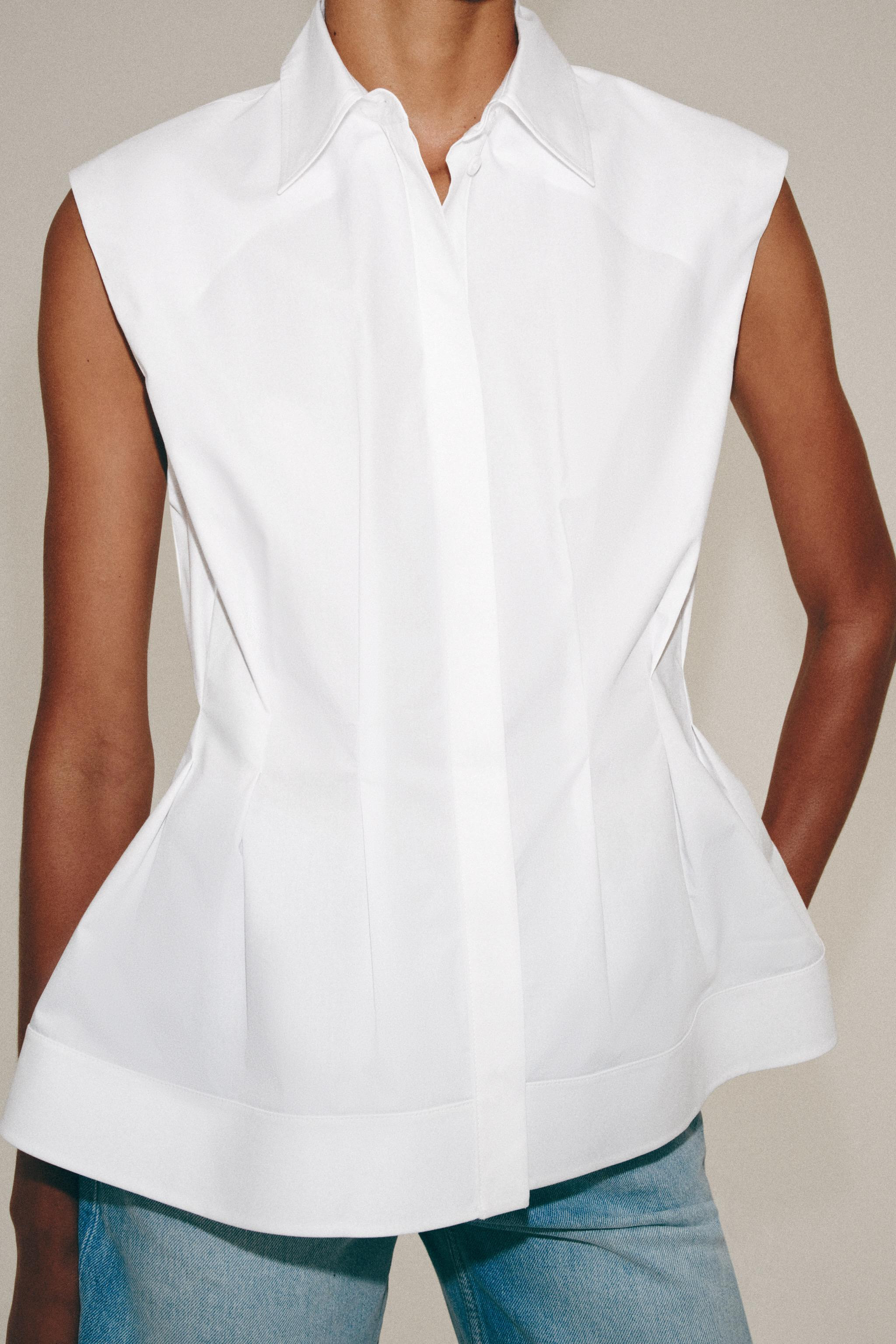 PLEATED SLEEVELESS SHIRT ZW COLLECTION | Zara US