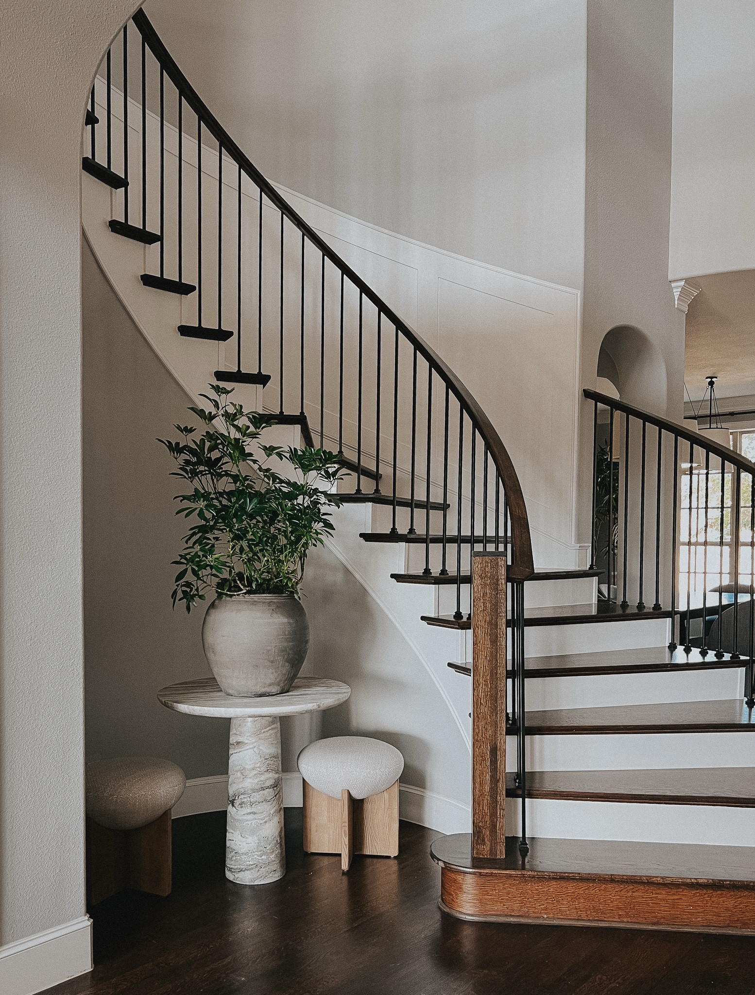 A stairway entry that says welcome 🫶🏻

#LTKStyleTip #LTKFamily #LTKHome