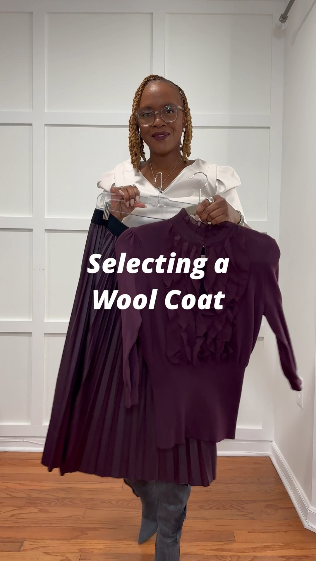 There’s nothing more chic and timeless than a wool coat—especially with a touch of cashmere and found at clearance prices. These are older pieces, but I’ve linked similar styles 🤍

Which color is your favorite the grey or blush ?

#LTKgrwm #LTKWorkwear #LTKootd