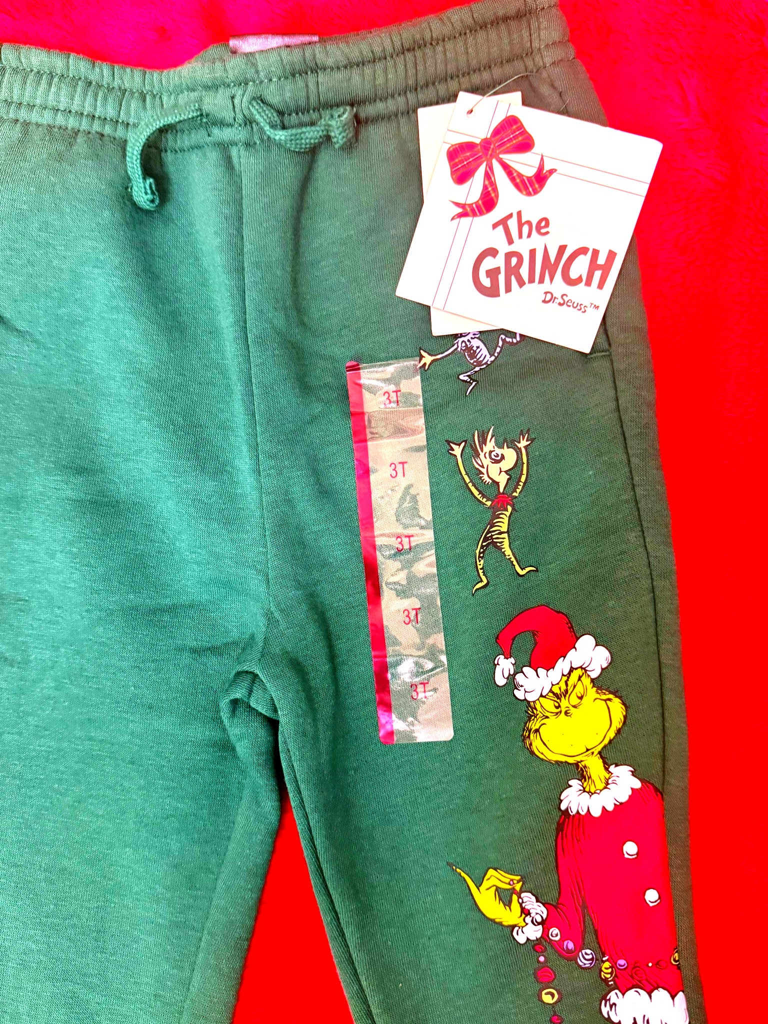40% OFF all Grinch things at Target!!! 🎄🎅🏾
From cozy pajamas to mugs, pillows, and decor — everything’s sooo cute and festive!!
Perfect for matching family looks or cozy movie nights at home! 🛋️✨
Linking all my favorite Grinch finds before they’re gone!! 🛍️

#TheGrinch #Grinchmas #TargetFinds #ChristmasAtTarget #LTKHoliday #HolidayDeals #CozyChristmas #ChristmasDecor #FestiveVibes #LTKFinds

#LTKHoliday #LTKSeasonal #LTKSaleAlert