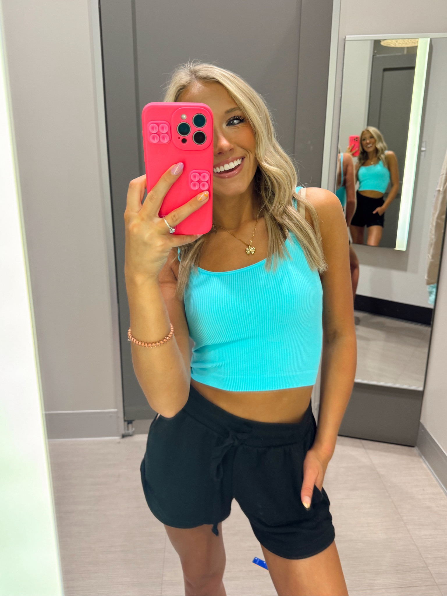 the perfect tank!🩵✨
Size XS🩵
Size XS🖤

#LTKsalealert #LTKSpringSale #LTKstyletip