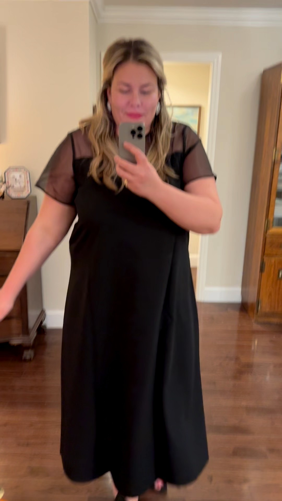 Classic, Chic, Crosby by Mollie Burch just in time for the holidays. Size xxl fits up to a 20. 

#LTKSeasonal #LTKPlusSize #LTKStyleTip