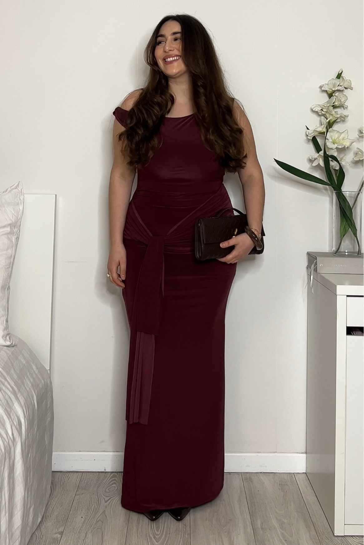Christmas dinner outfit 🍇✨
-> sélection robe bordeaux pour une tenue de Noel 

#LTKpartywear #LTKfrance #LTKeurope