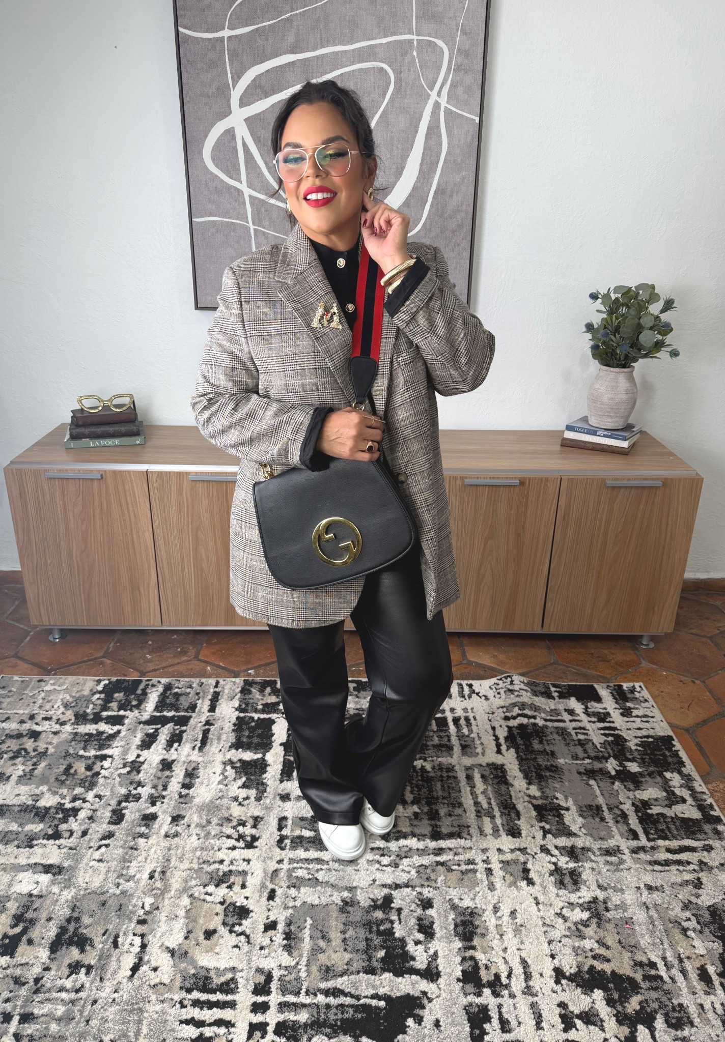 Who say’s you can’t run errands and look stylish? This outfit gives me “Cool Señora” vibes!

#falloutfit #ootd #midsize

Blazer size: L oversized 
Pants size: L
Vest size: L
Shoes: 9.5 had to size up 1/2 size
*Gucci crossbody is no longer available 

#LTKSaleAlert #LTKBeauty #LTKMidsize