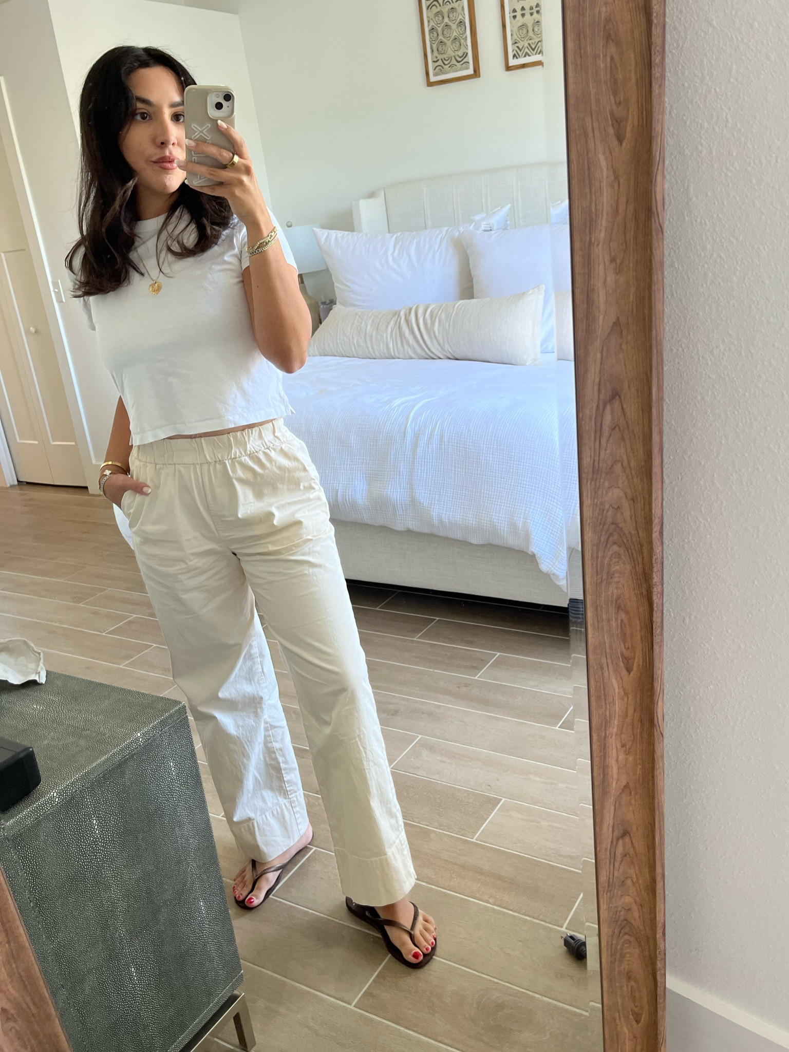 My go to casual daily uniform 

#lululemon #everlane #havianas #springstyle #capsulewardrobe #resortwear #casual #everydayfits #alexgarza 

#LTKunder50 #LTKstyletip #LTKunder100