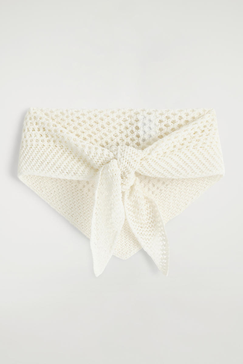 Pointelle-Knit Triangle Scarf | COS (US)
