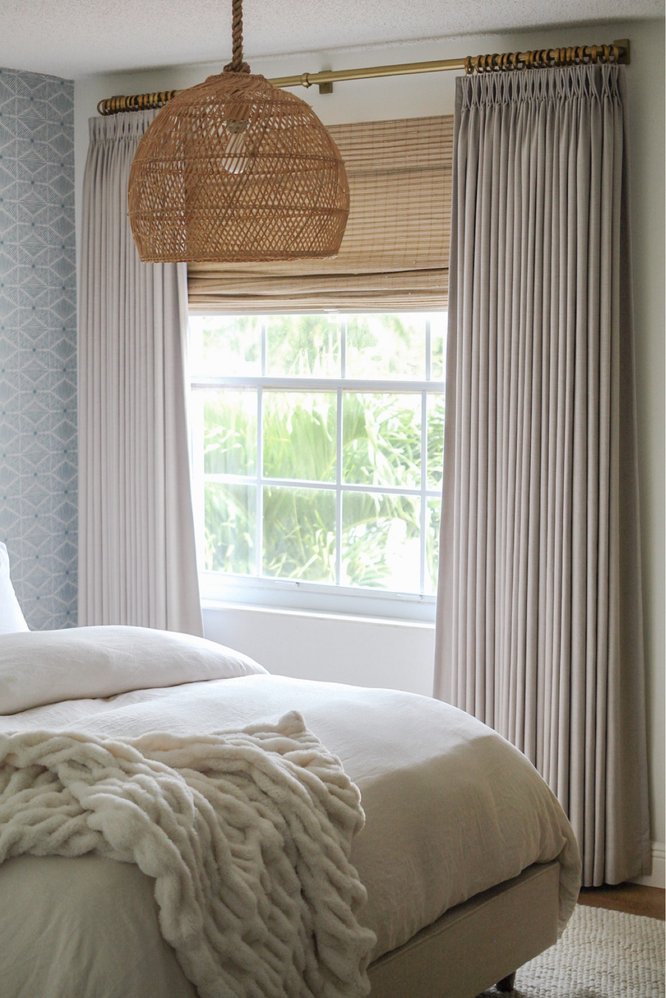 Bedroom Decor 

#bedroomdecor #cljsquad #amazonhome #organicmodern #homedecortips 

#LTKsalealert #LTKfindsunder100 #LTKhome