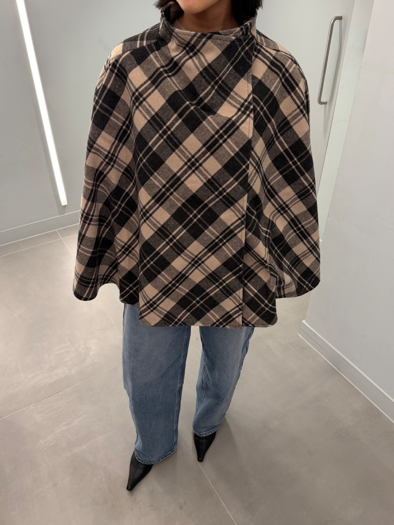 Cape coats >>> 


#LTKwinter #LTKuk #LTKautumn