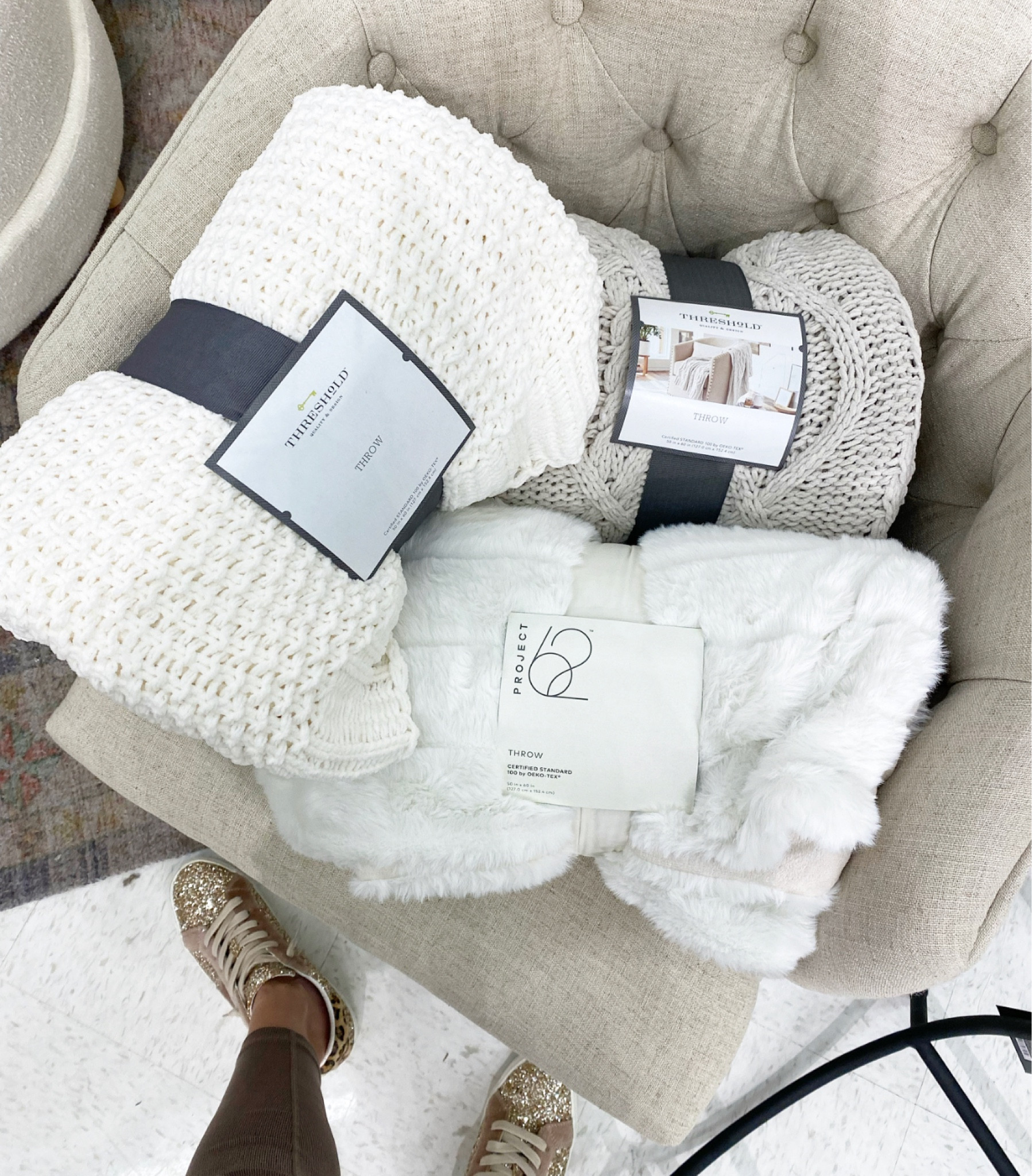 The coziest throws 

#LTKhome #LTKHoliday #LTKSeasonal
