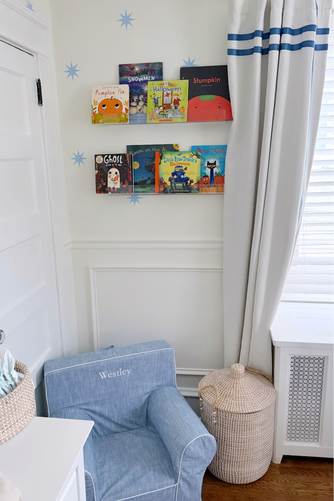 October Bookshelf
Halloween books
October books
Playroom
Nursery 

#LTKbaby #LTKSeasonal #LTKkids