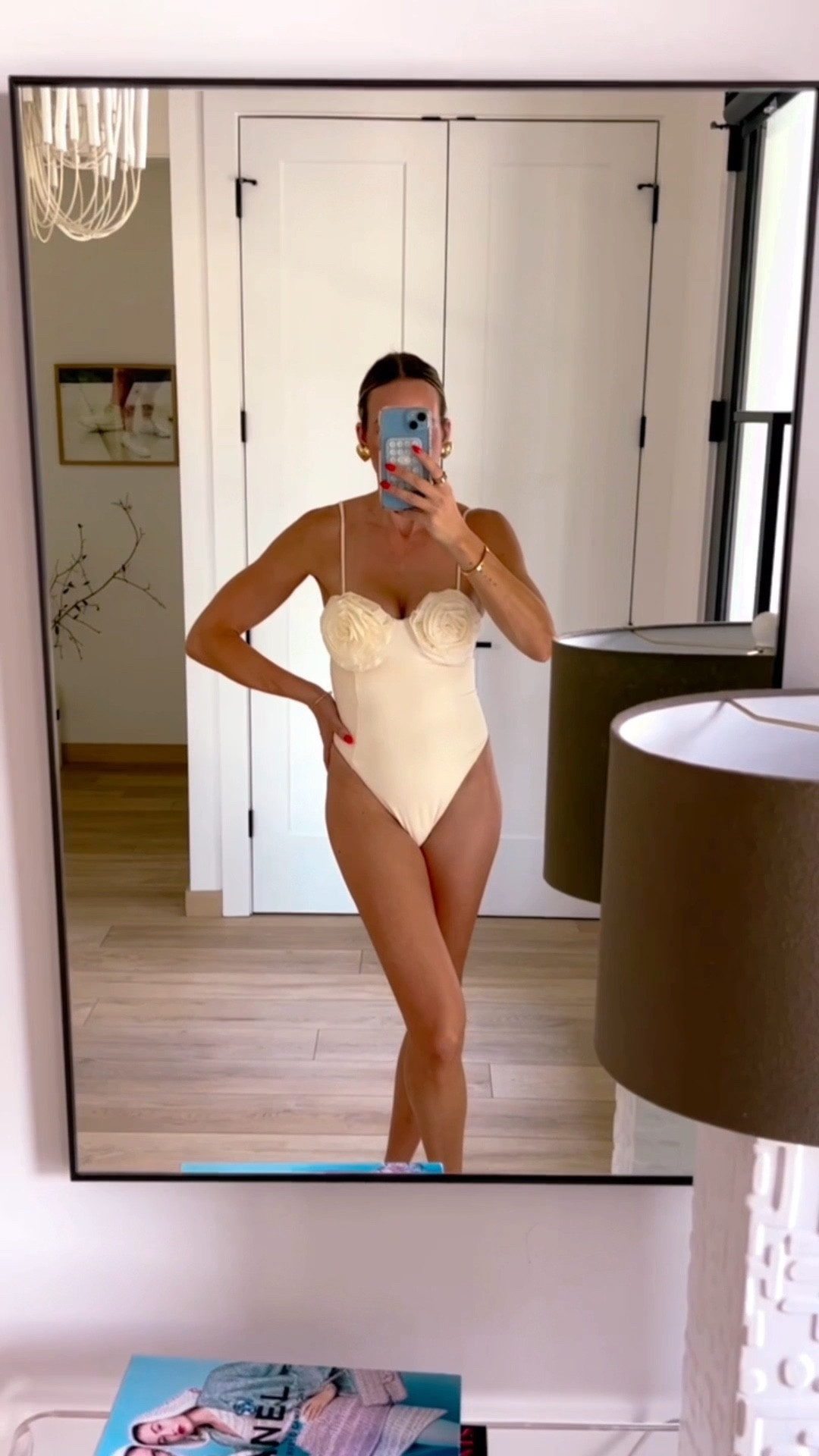 Wearing a size small in the Same one piece bathing suit



Vacation look/ resort wear/ fall outfit/ boating outfit/ mom bathing suit

#LTKstyletip #LTKswim #LTKover40