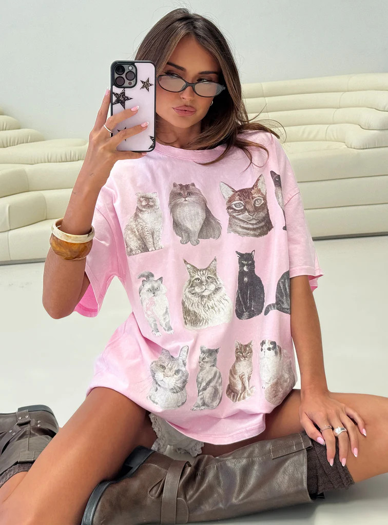 Feline Companions Oversized Graphic Tee Pink | Princess Polly US